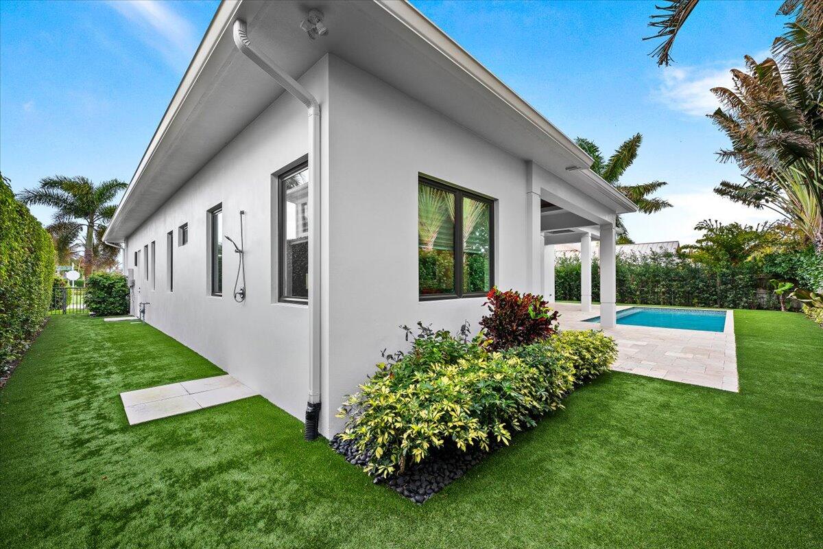 187 Shelter, Jupiter FL 33469