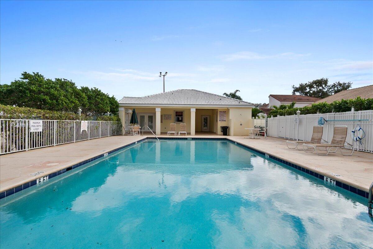 10174 Plum, Palm Beach Gardens FL 33410