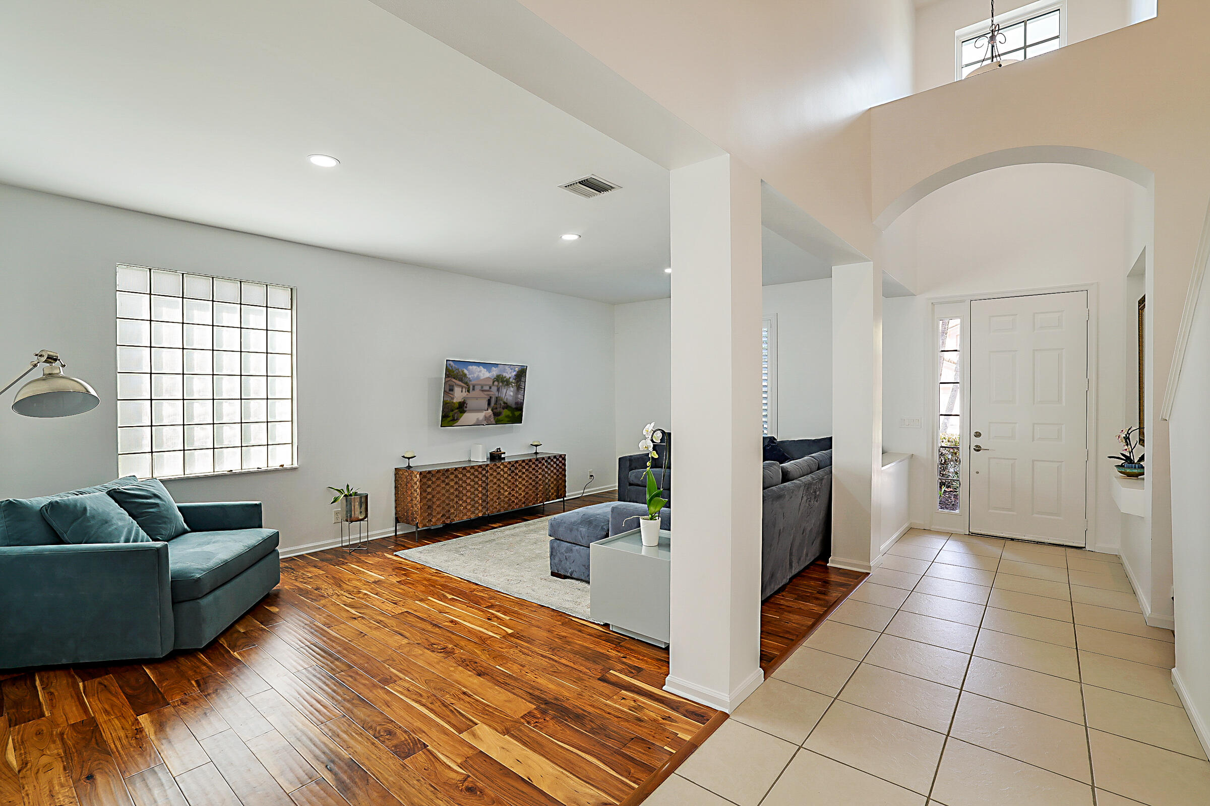 458 Woodview, Palm Beach Gardens FL 33418