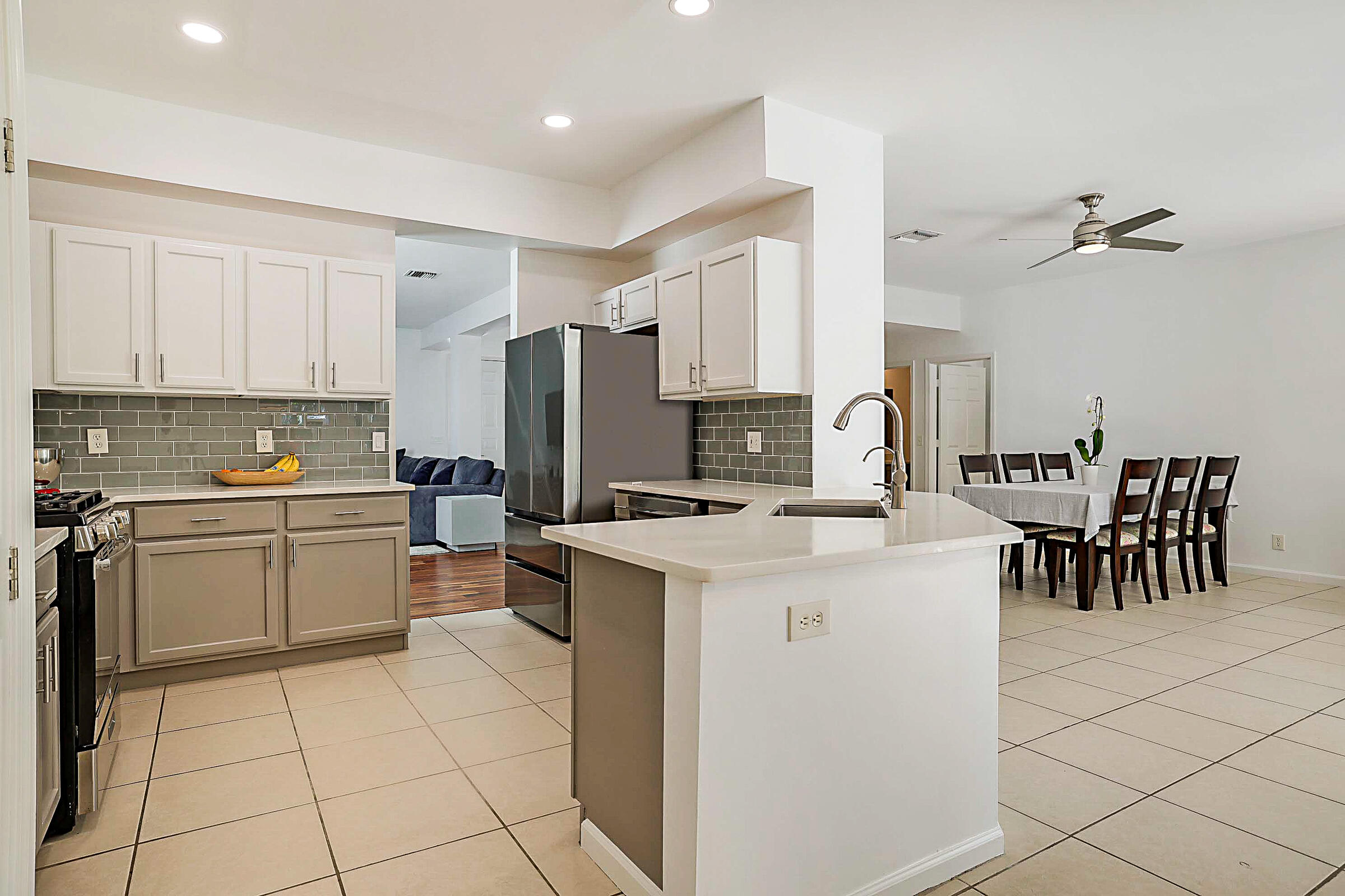 458 Woodview, Palm Beach Gardens FL 33418