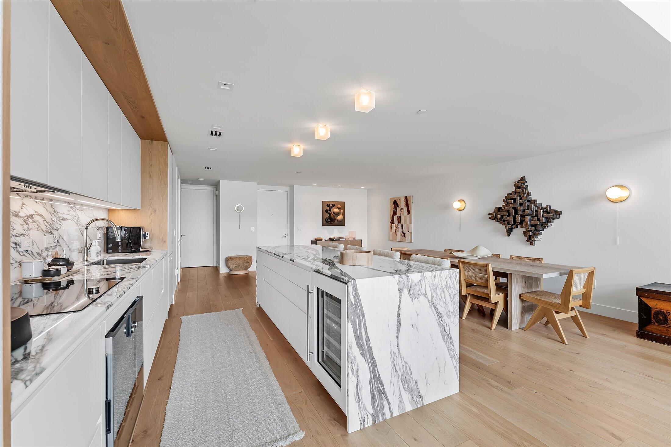 1040 Biscayne #4002, Miami FL 33132