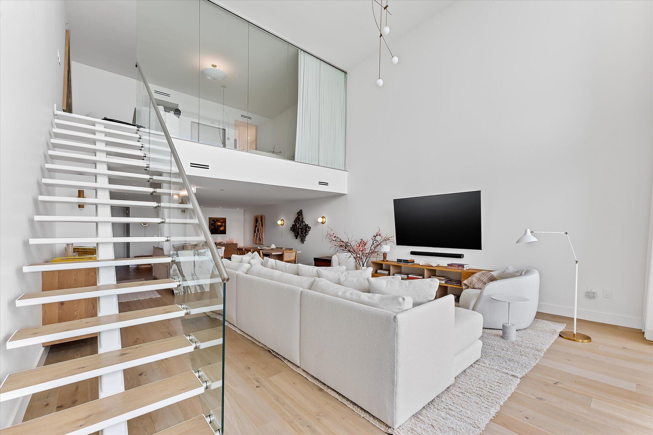 1040 Biscayne #4002, Miami FL 33132