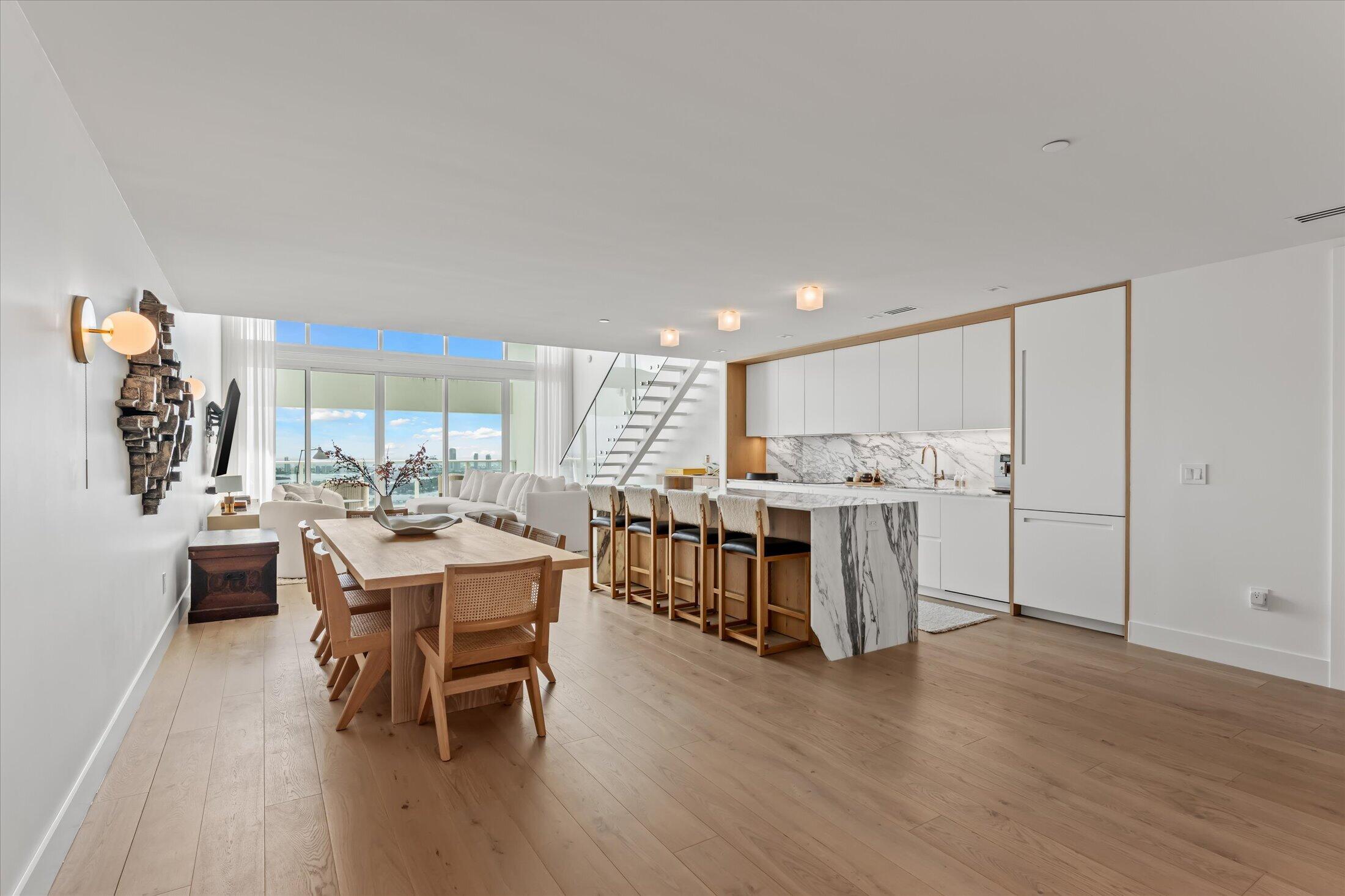 1040 Biscayne #4002, Miami FL 33132