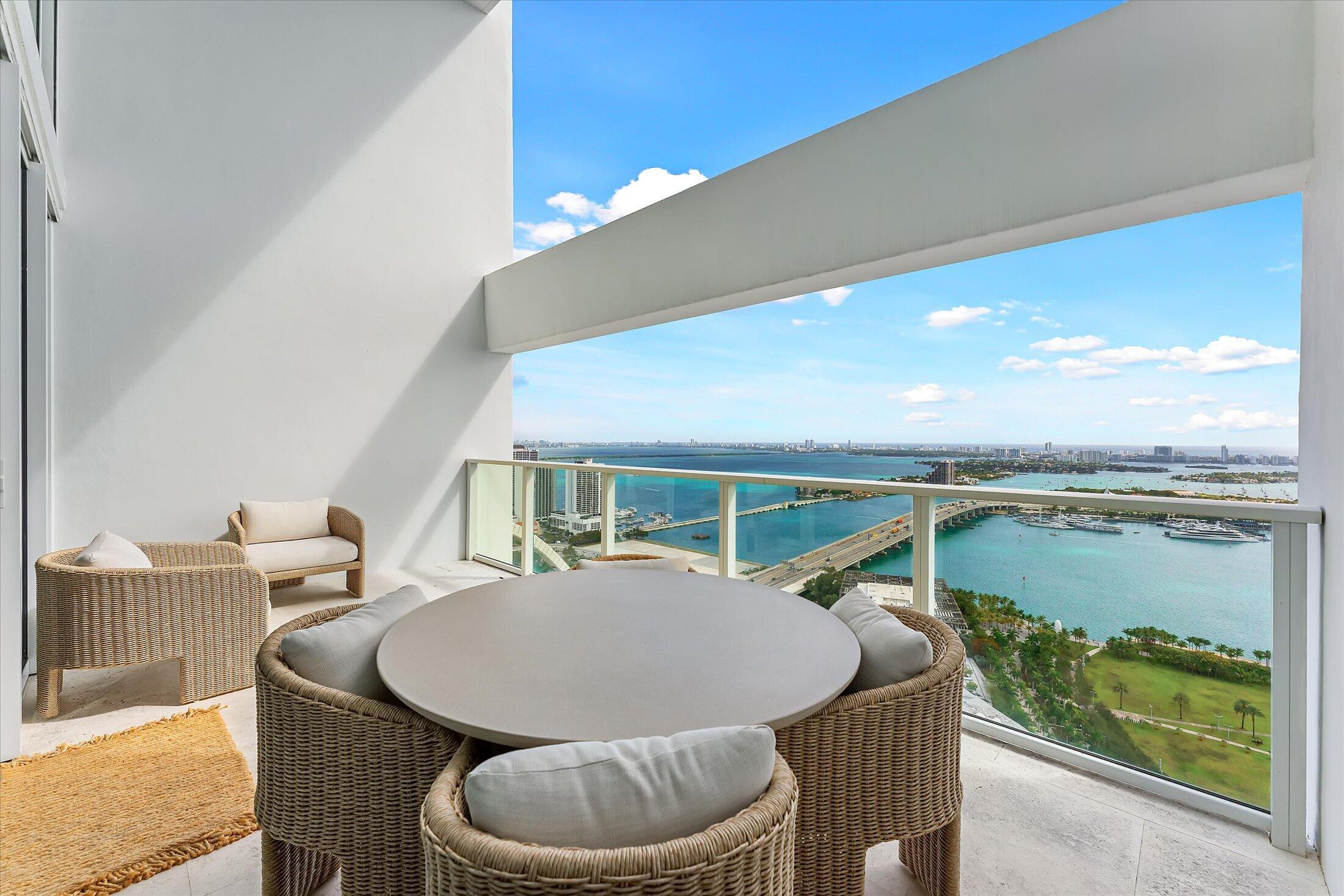 1040 Biscayne #4002, Miami FL 33132