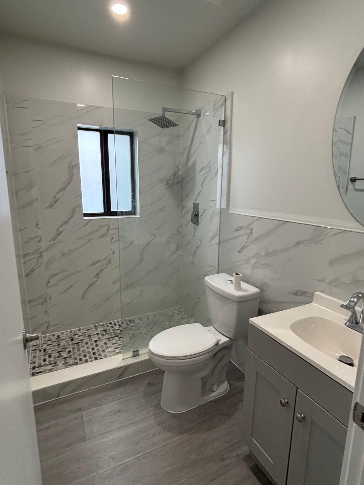 2210 W 5th, Hialeah FL 33010