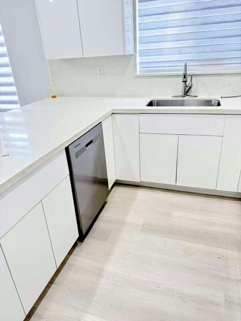 2210 W 5th, Hialeah FL 33010