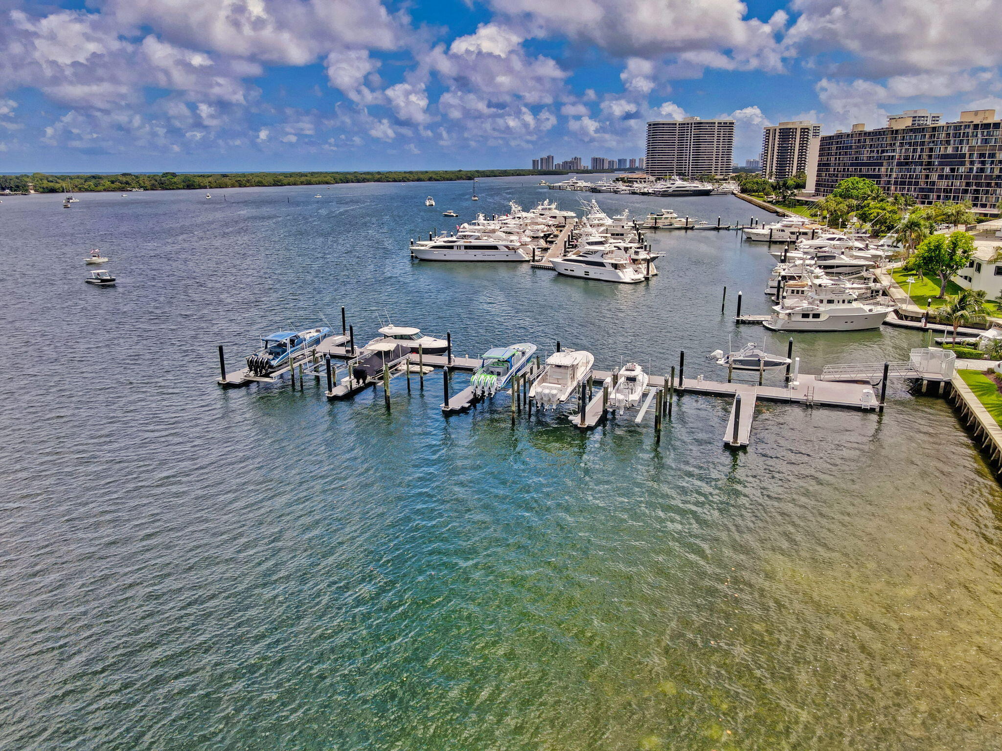 2 Water Club #2004, North Palm Beach FL 33408