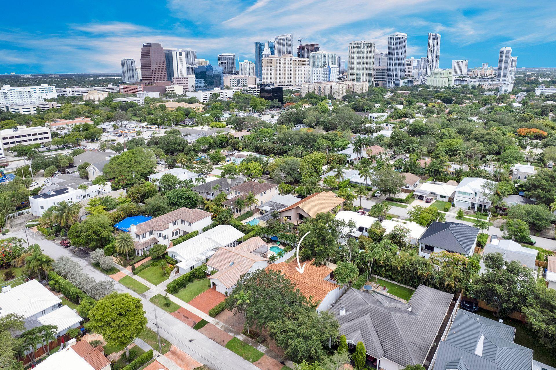 805 SE 10th, Fort Lauderdale FL 33316