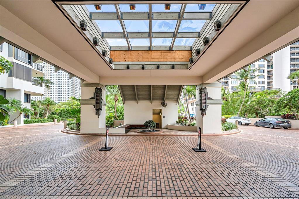 520 Brickell Key #A200, Miami FL 33131