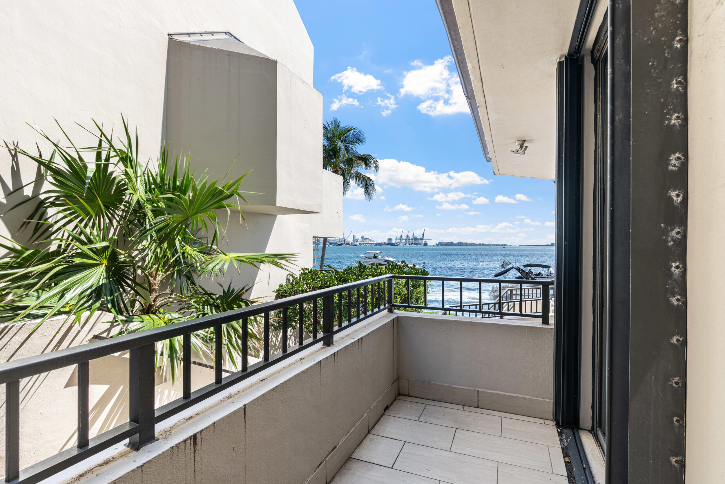 520 Brickell Key #A200, Miami FL 33131