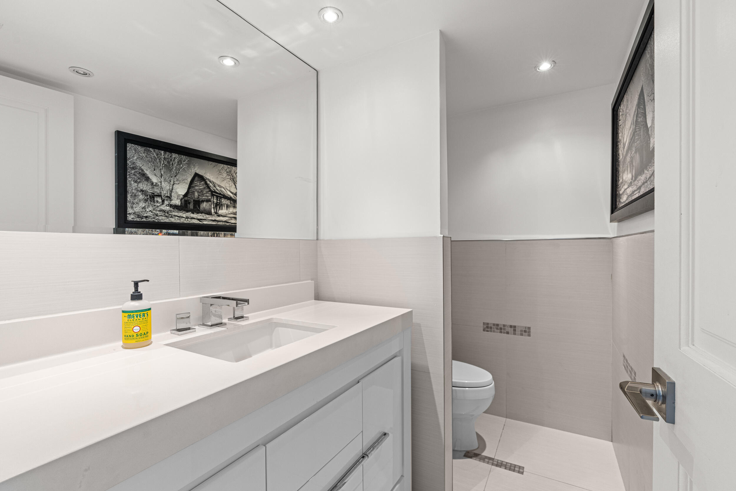 520 Brickell Key #A200, Miami FL 33131