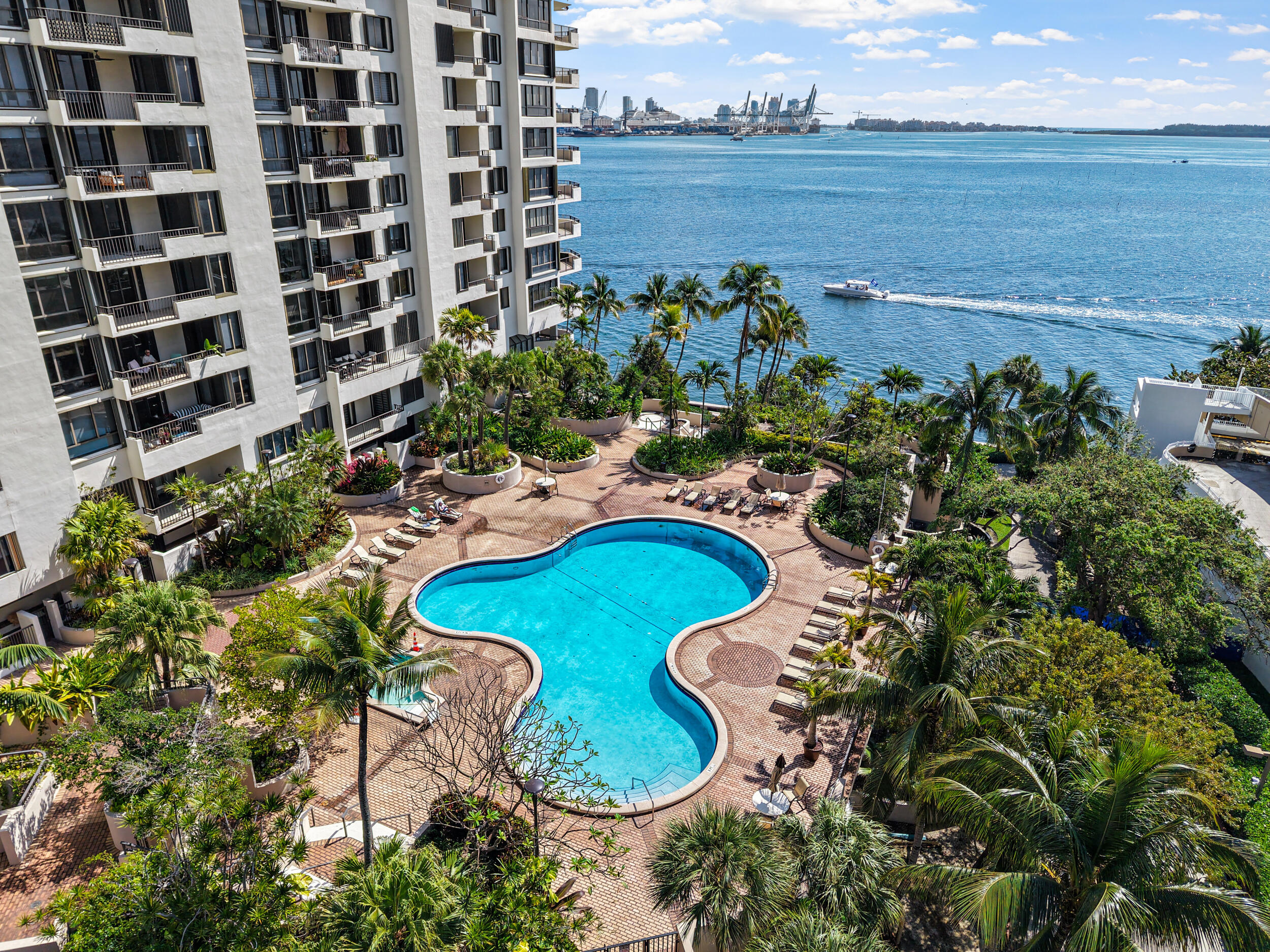 520 Brickell Key #A200, Miami FL 33131