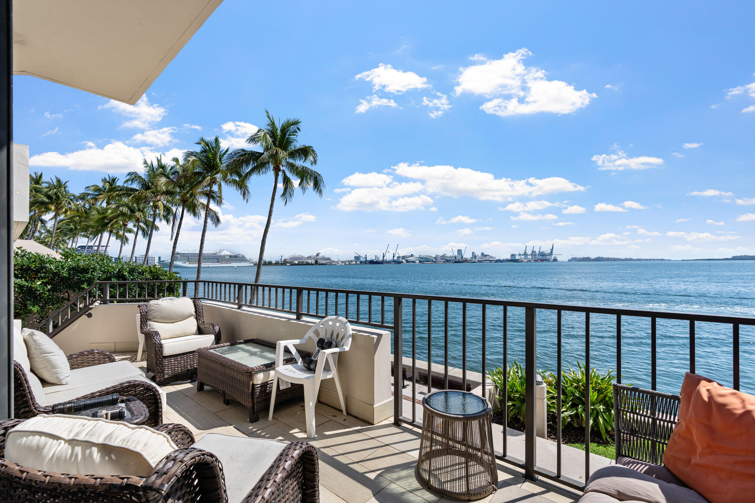 520 Brickell Key #A200, Miami FL 33131