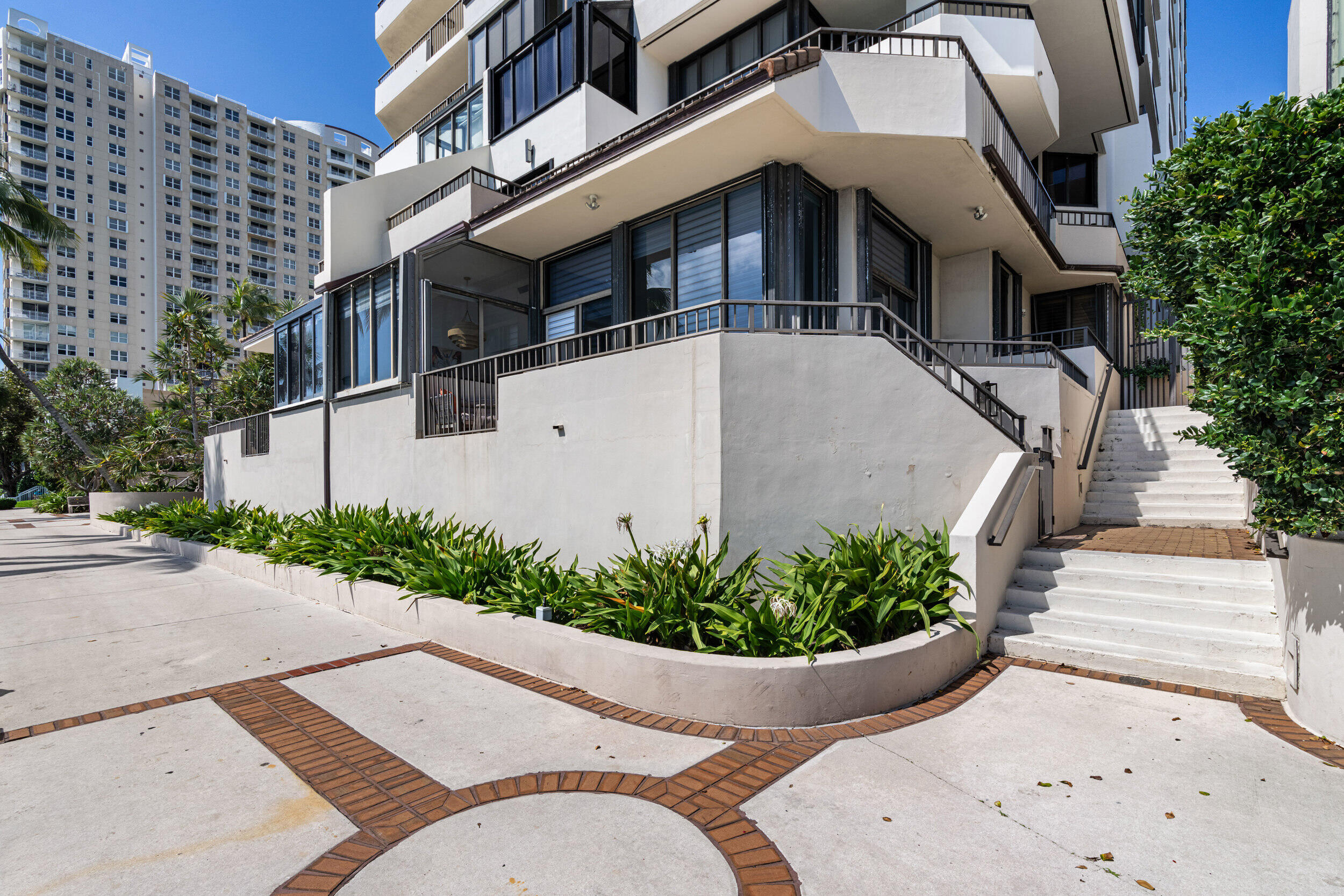 520 Brickell Key #A200, Miami FL 33131