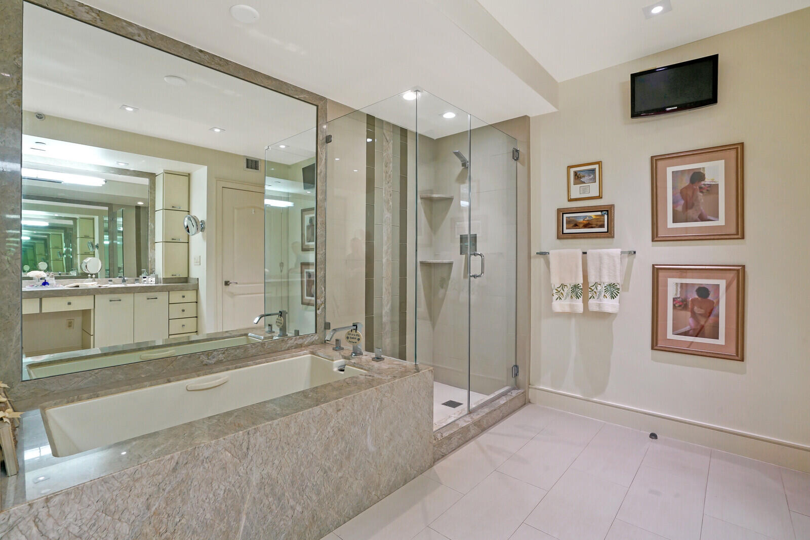 550 SE Mizner #B209, Boca Raton FL 33432