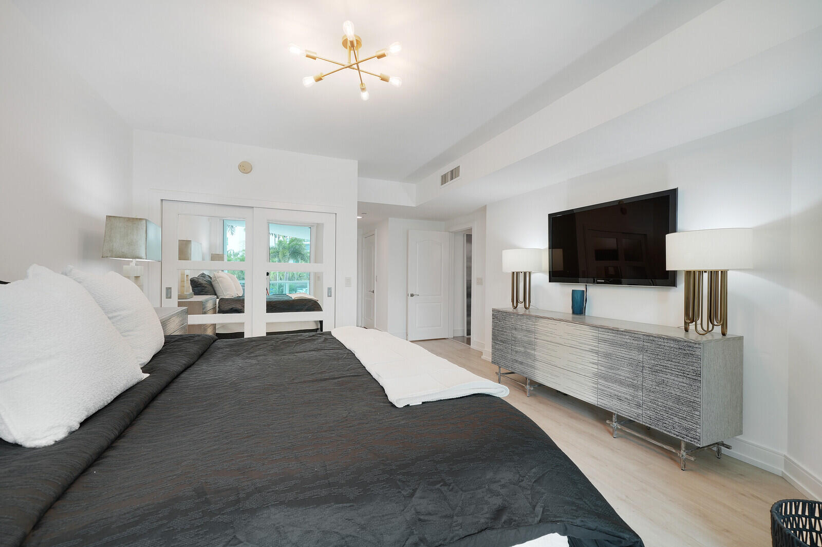 550 SE Mizner #B209, Boca Raton FL 33432