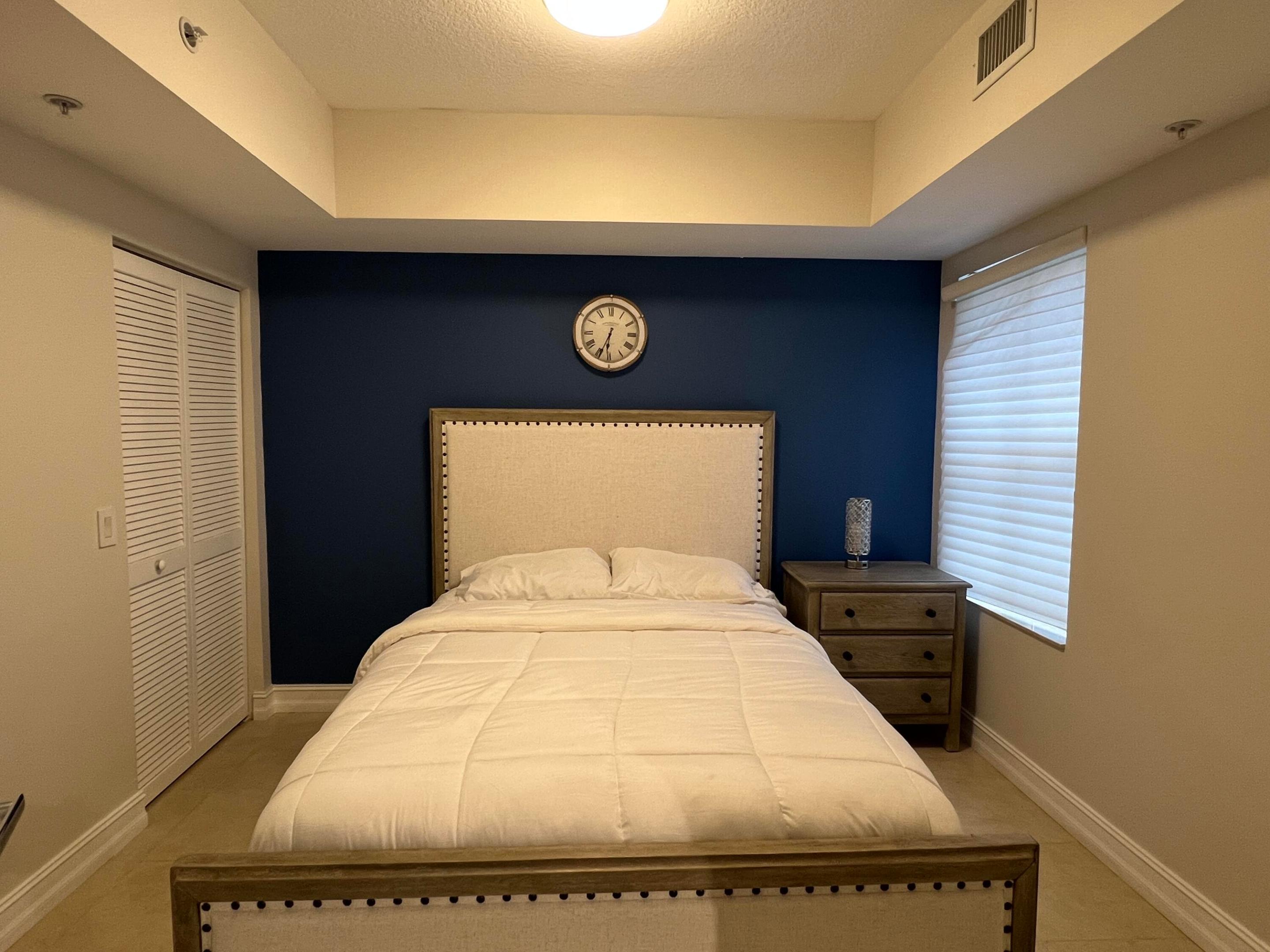 2051 SE 3rd #Th3, Deerfield Beach FL 33441