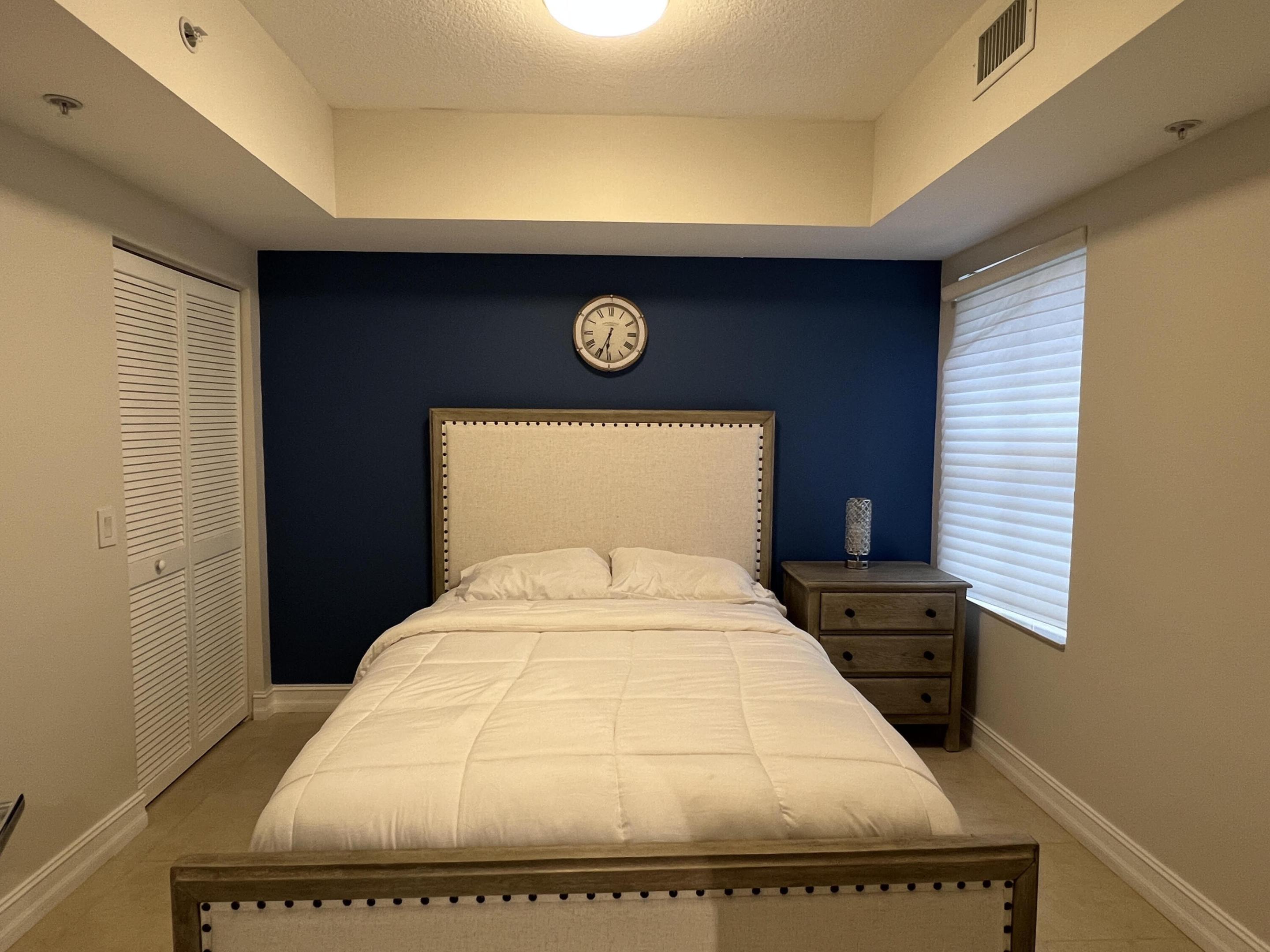2051 SE 3rd #Th3, Deerfield Beach FL 33441