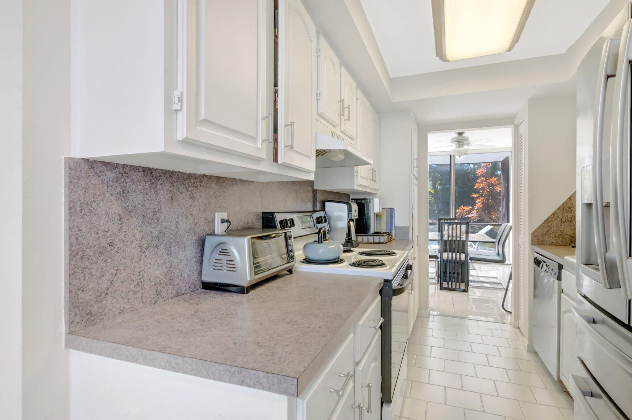 3705 Bridgewood, Boca Raton FL 33434