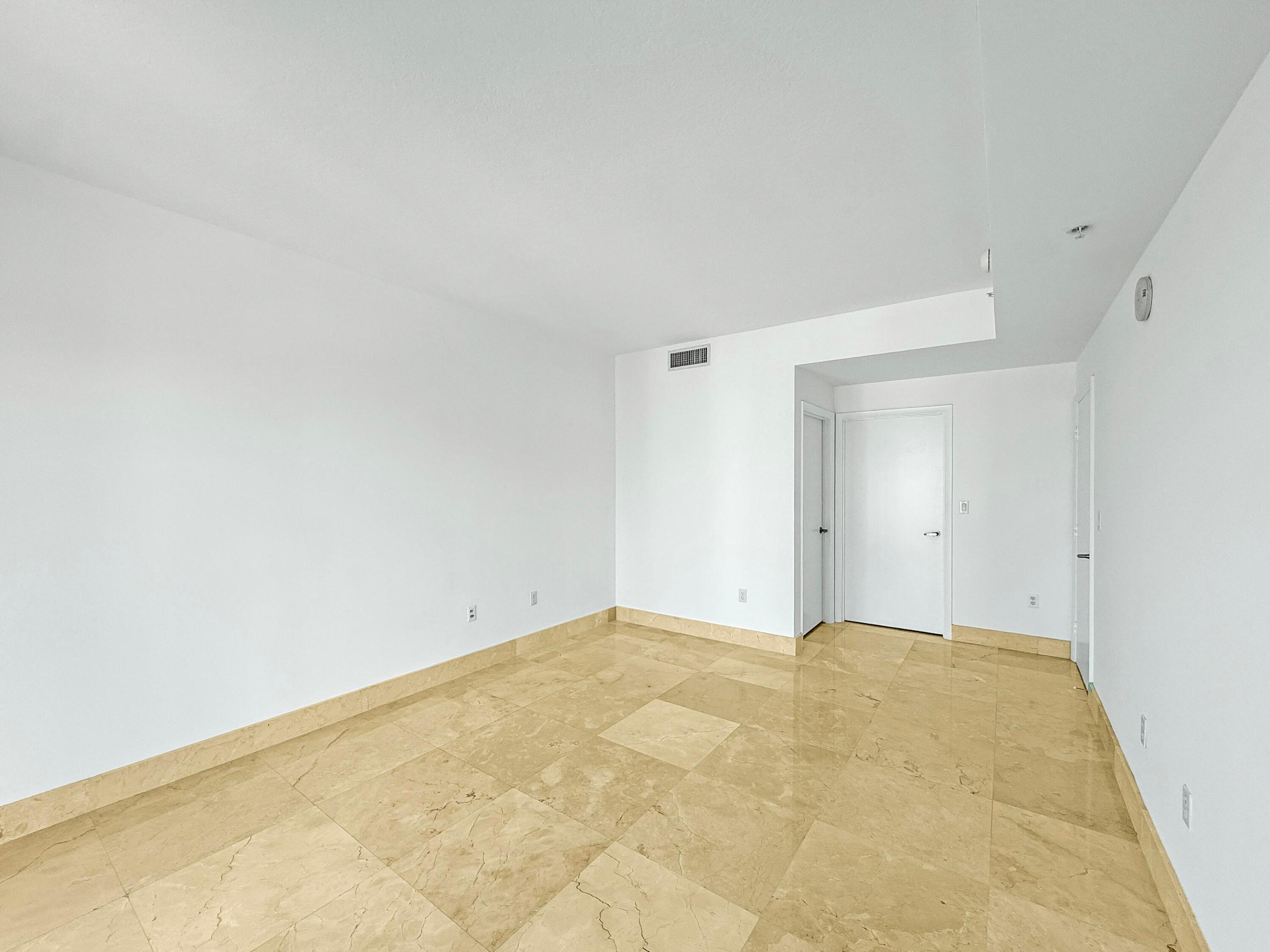 1900 N Bayshore #3404, Miami FL 33132