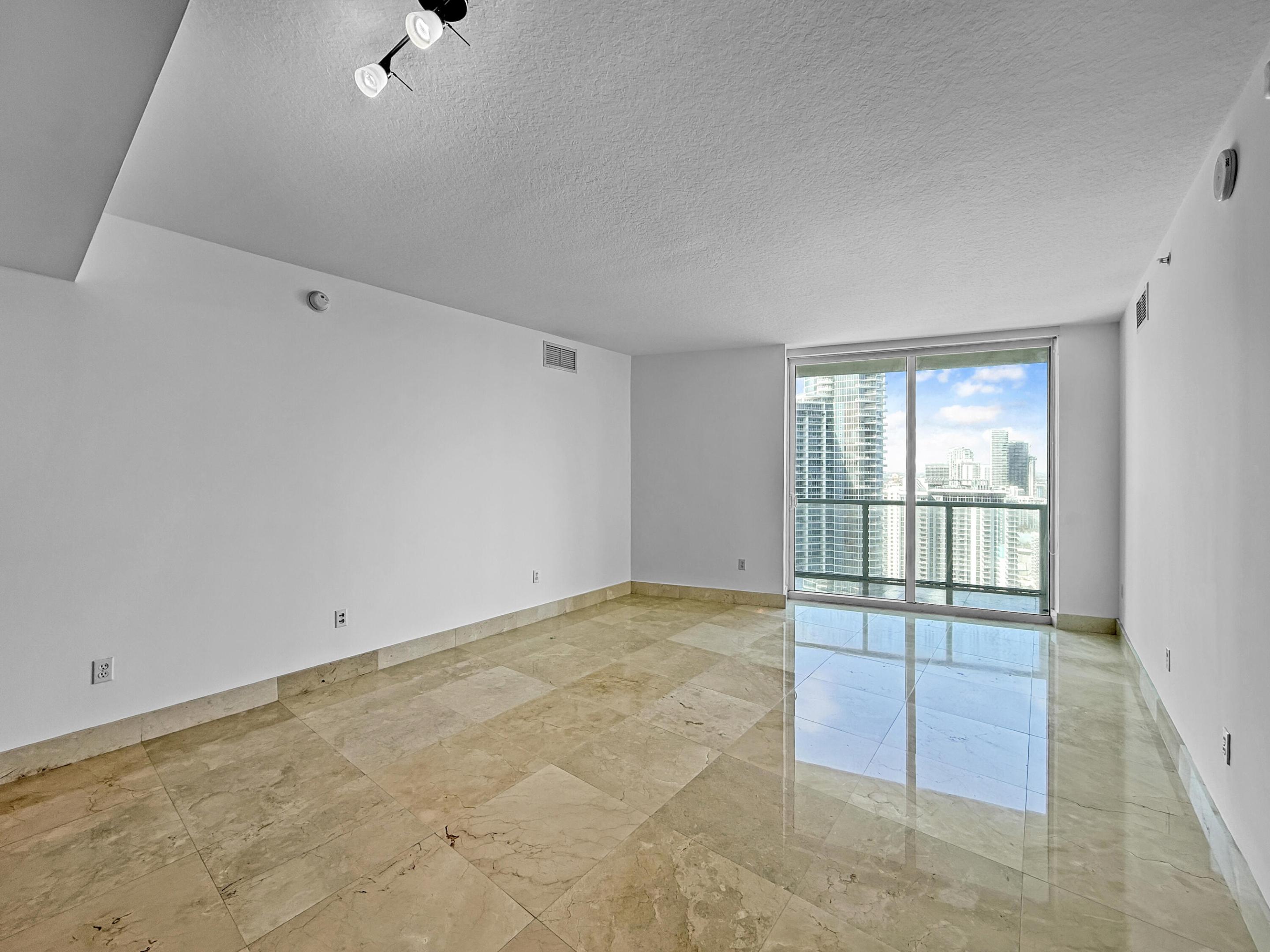 1900 N Bayshore #3404, Miami FL 33132