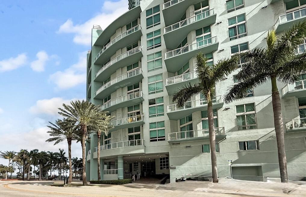 1900 N Bayshore #3404, Miami FL 33132