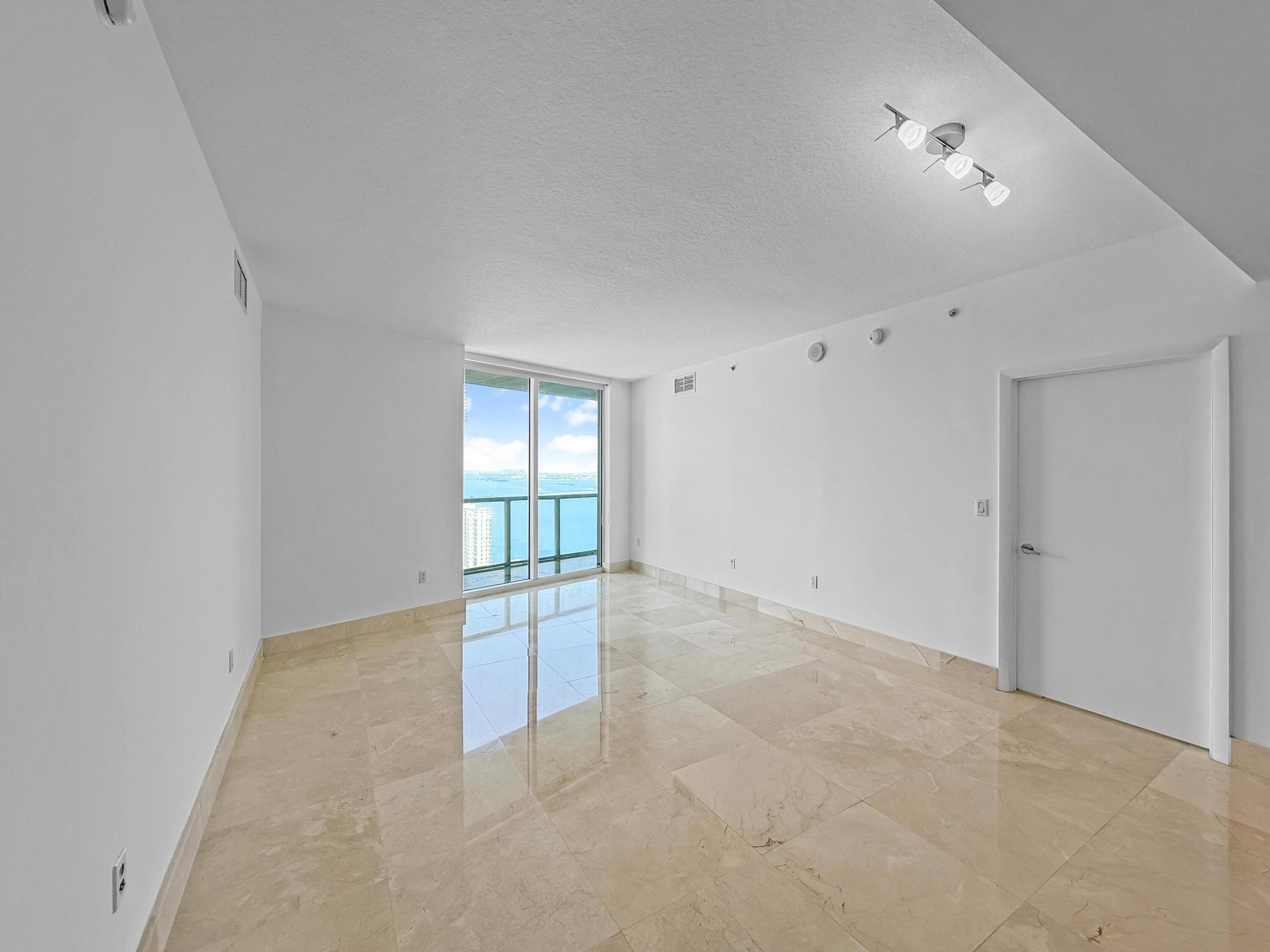 1900 N Bayshore #3404, Miami FL 33132