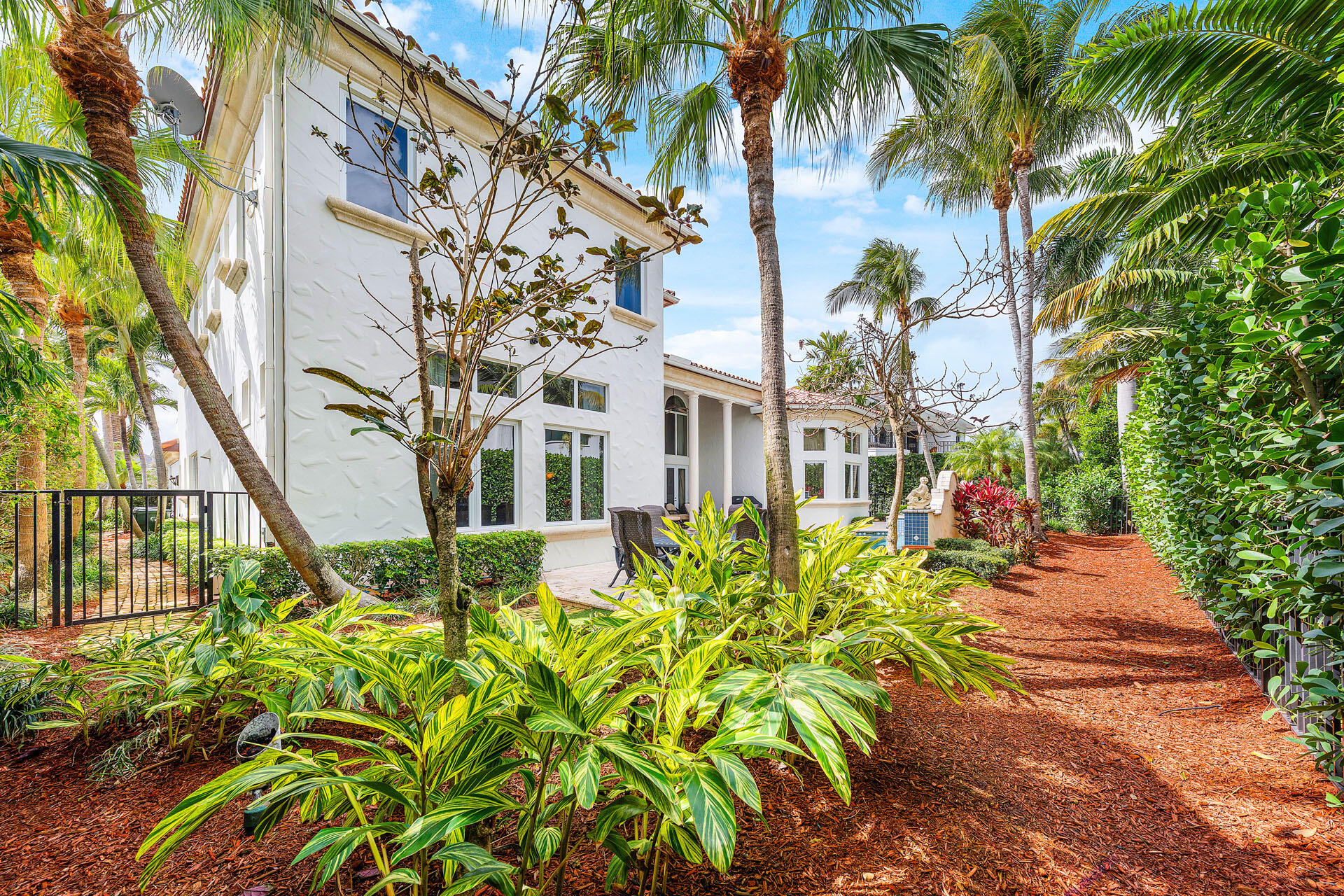 2386 W Maya Palm, Boca Raton FL 33432