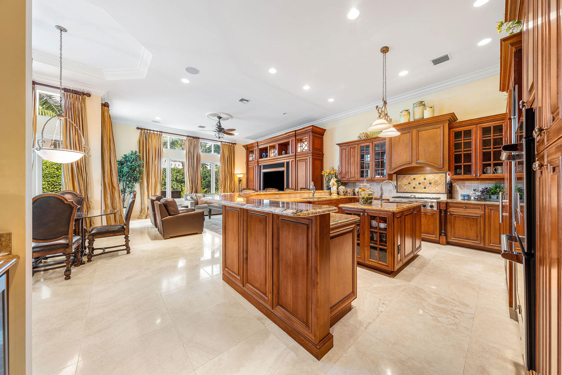 2386 W Maya Palm, Boca Raton FL 33432