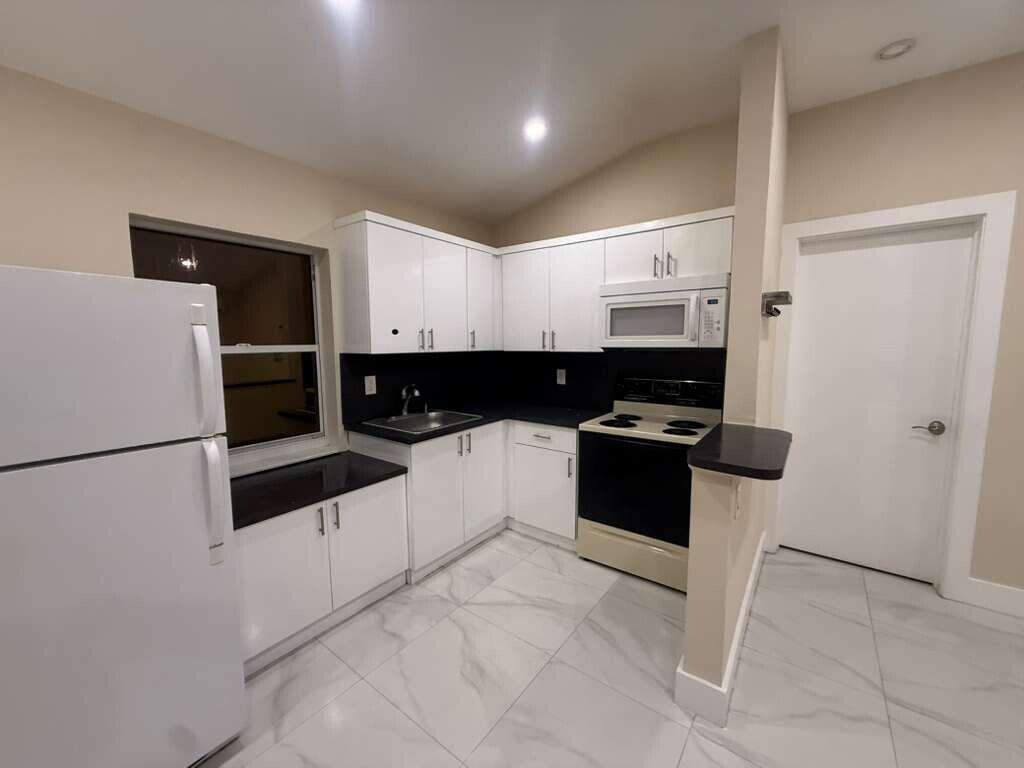 3373 SW 7th, Miami FL 33135