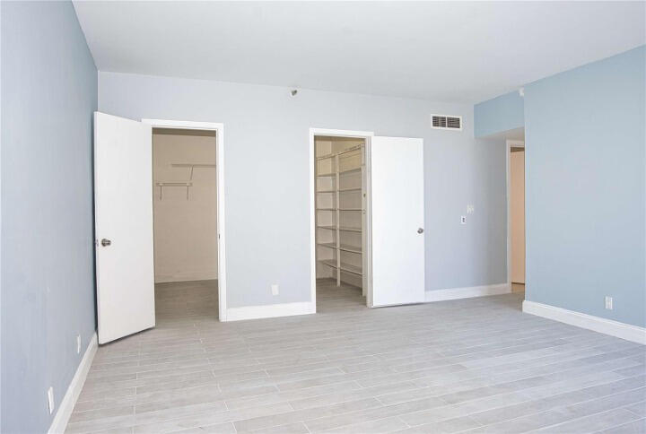 19355 Turnberry #3d, Miami FL 33180
