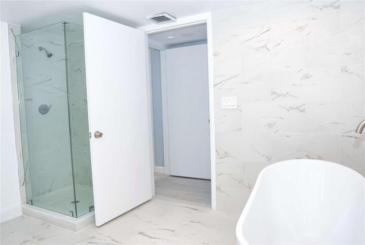 19355 Turnberry #3d, Miami FL 33180