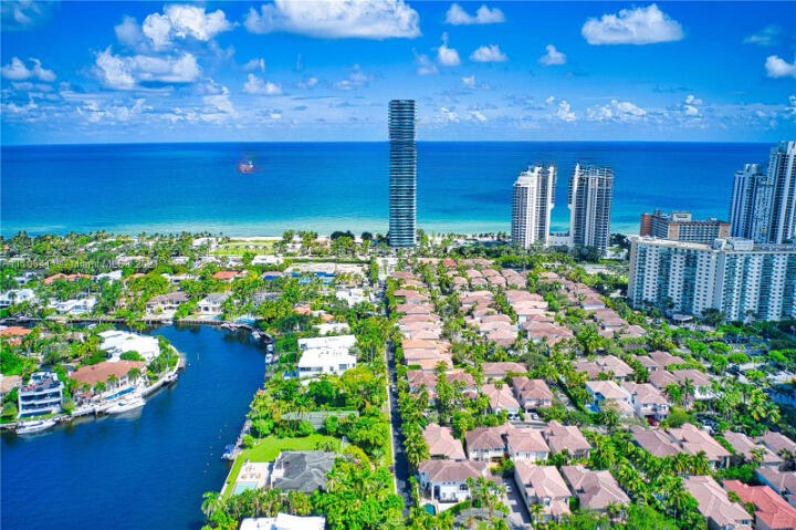 19355 Turnberry #3d, Miami FL 33180