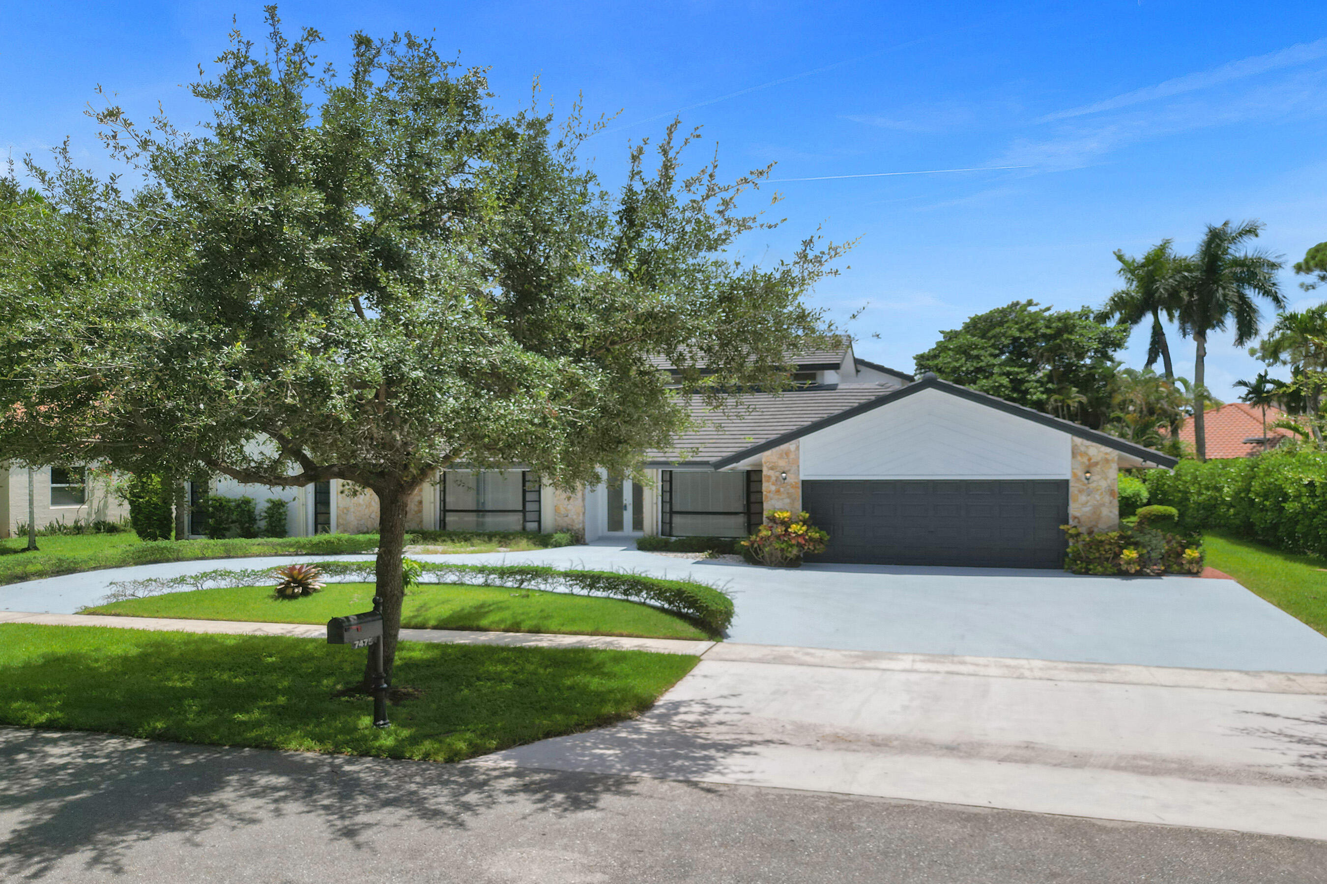7475 Estrella, Boca Raton FL 33433