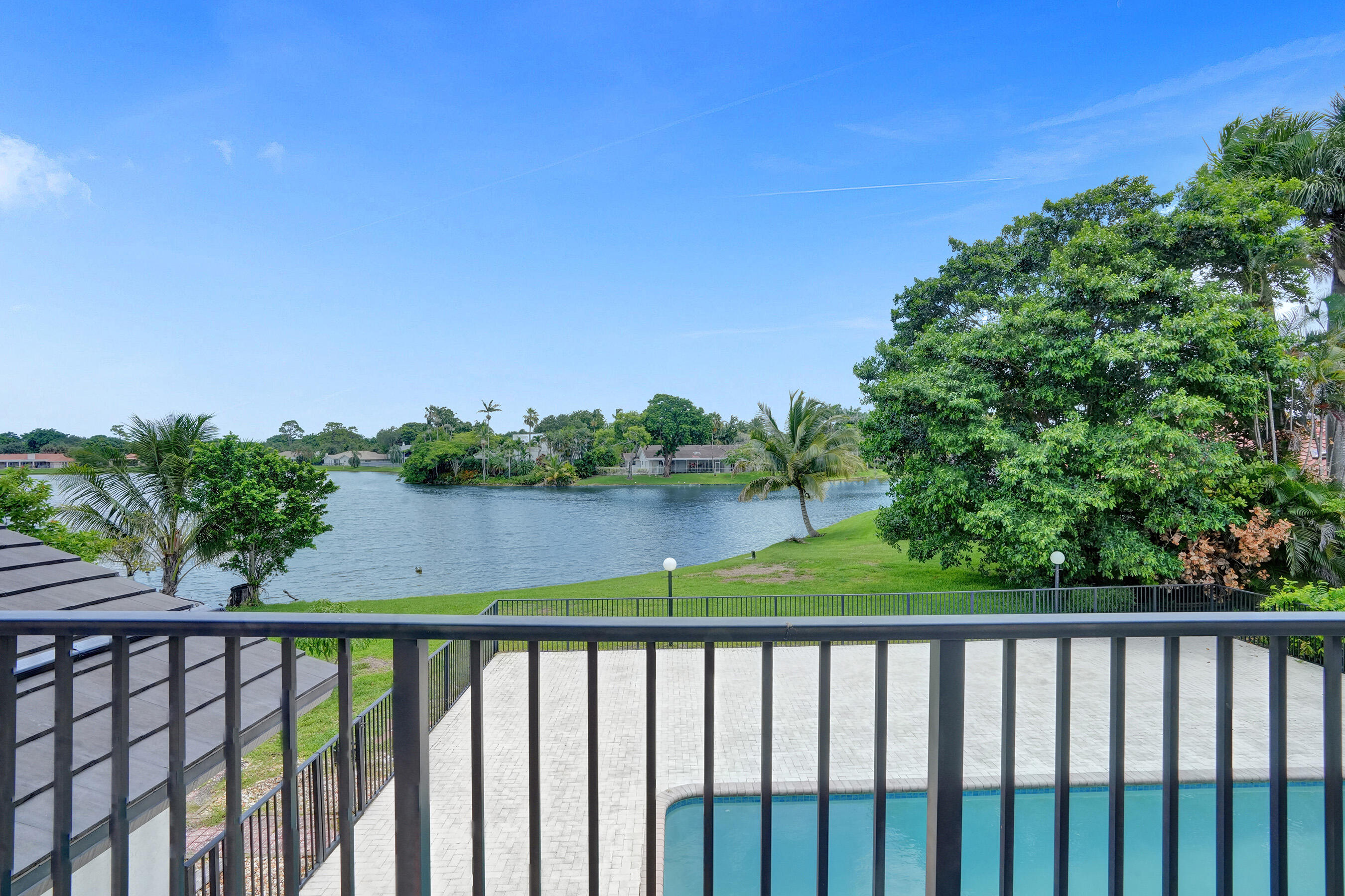 7475 Estrella, Boca Raton FL 33433