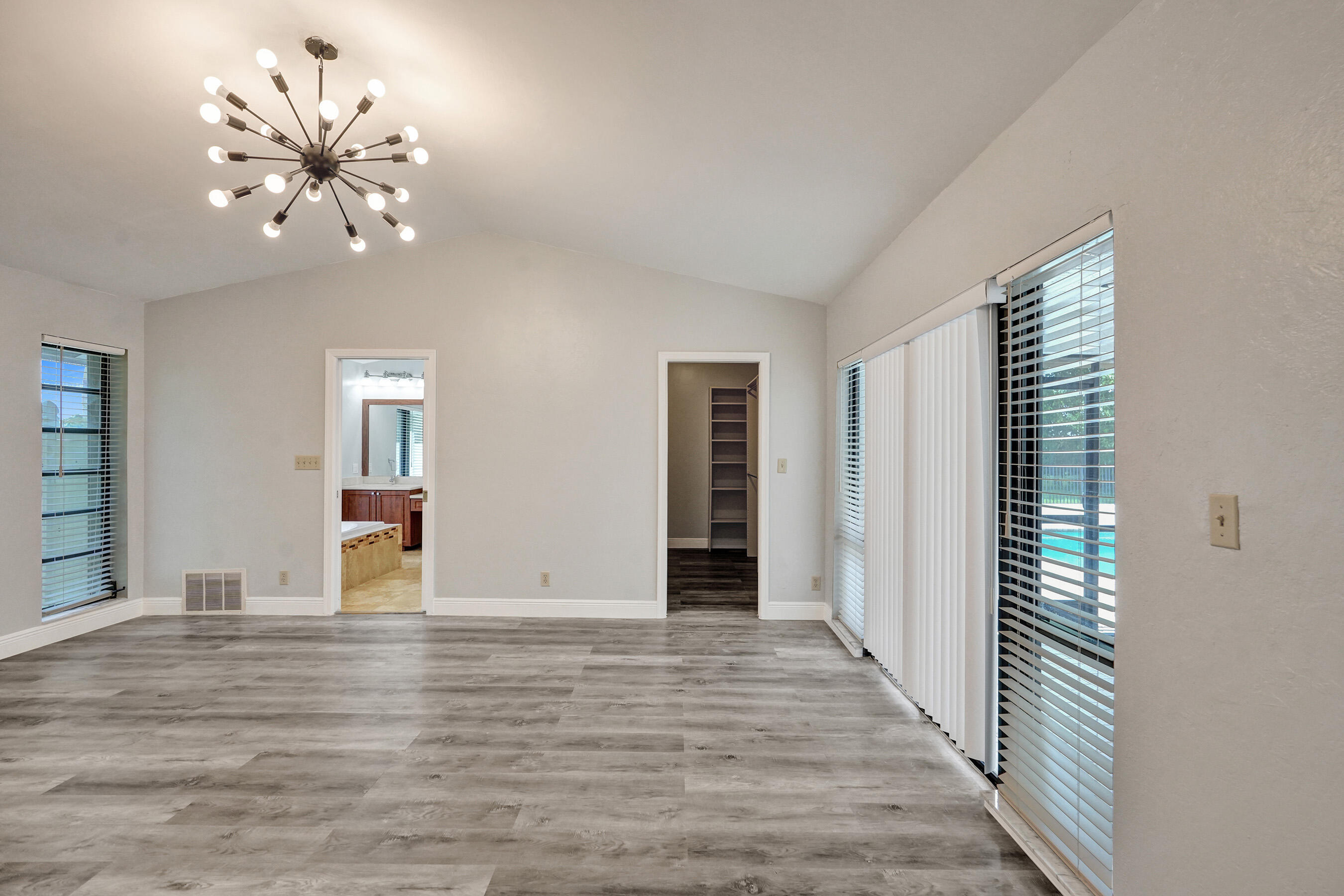 7475 Estrella, Boca Raton FL 33433