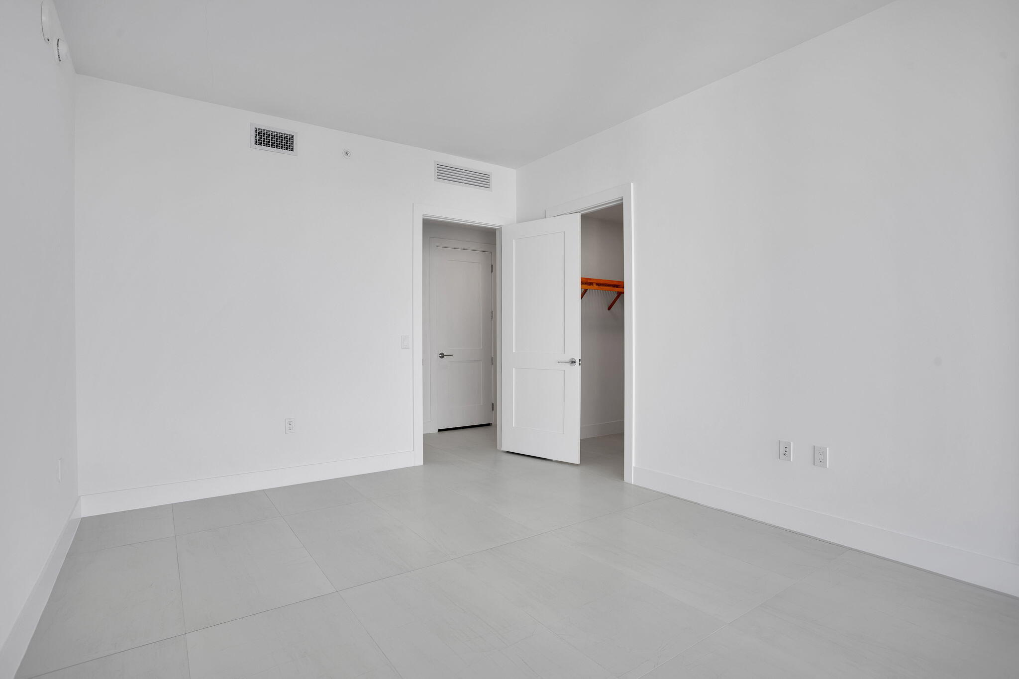 151 N Seabreeze #1204, Fort Lauderdale FL 33304