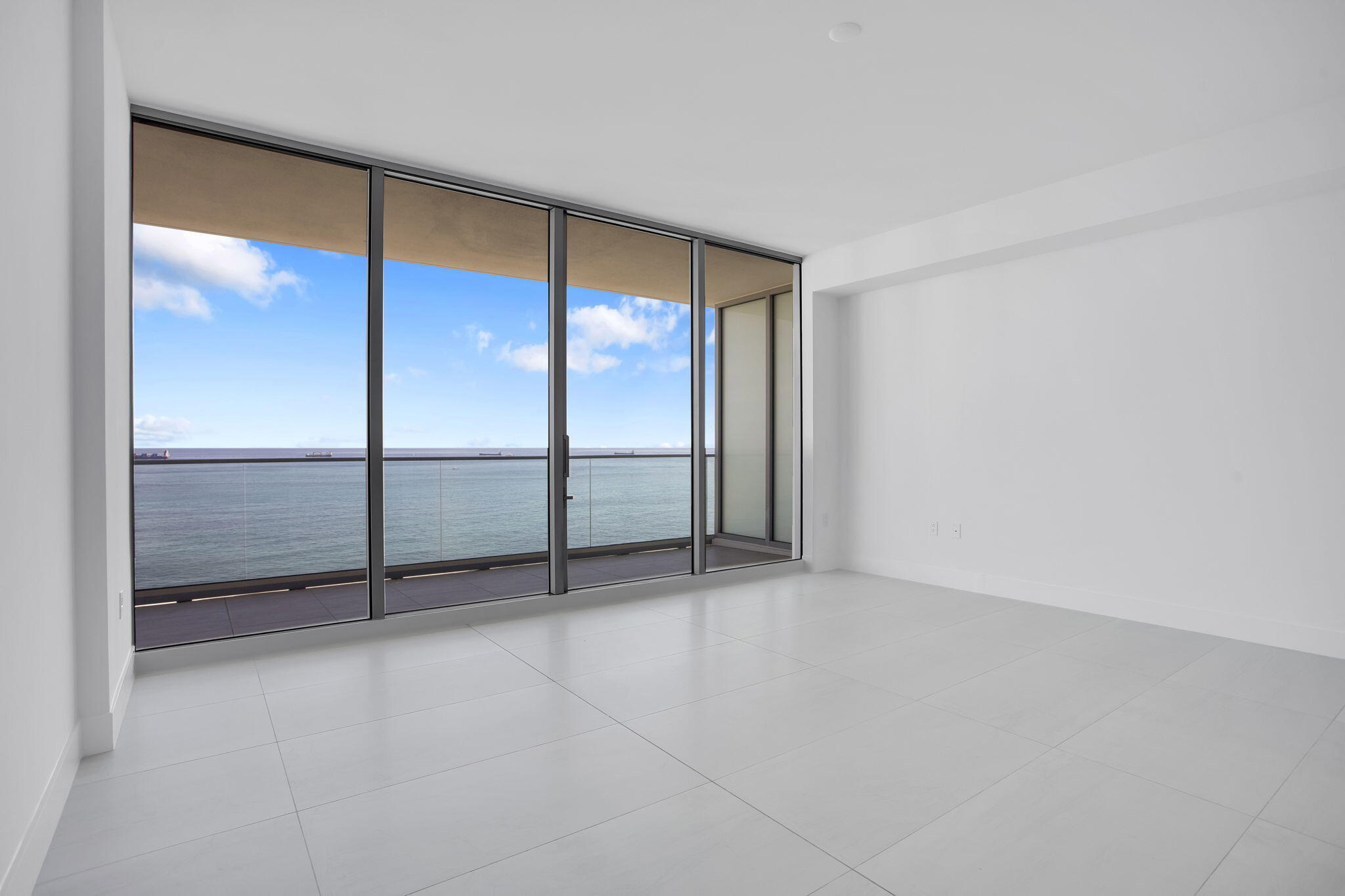 151 N Seabreeze #1204, Fort Lauderdale FL 33304