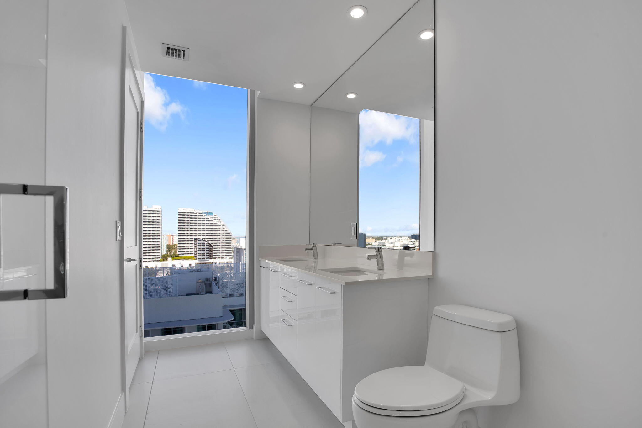 151 N Seabreeze #1204, Fort Lauderdale FL 33304