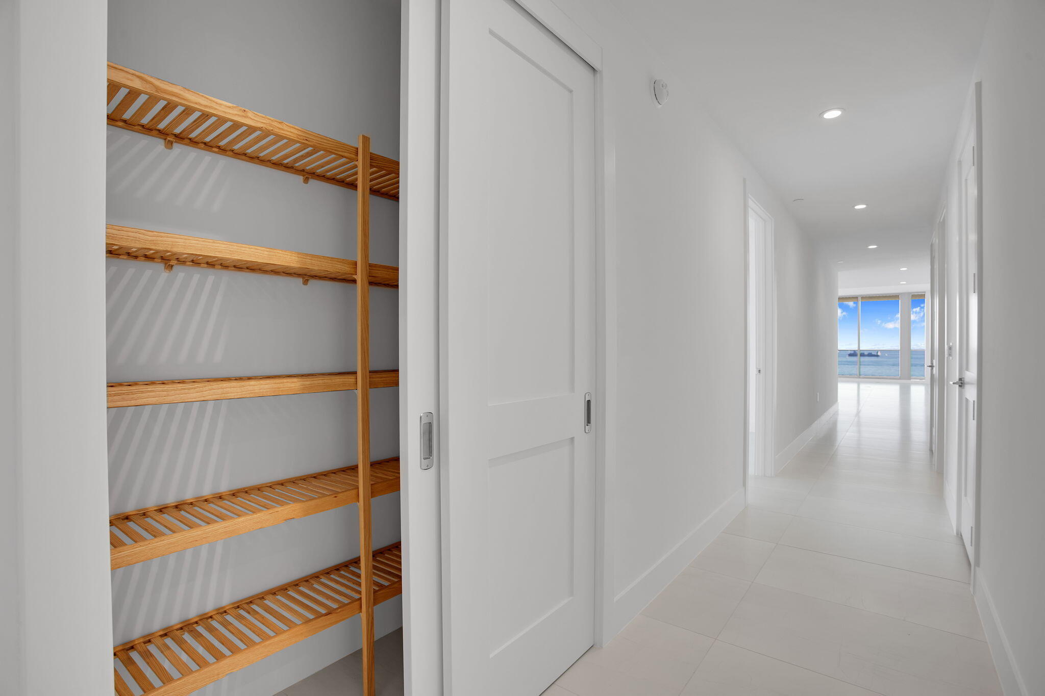 151 N Seabreeze #1204, Fort Lauderdale FL 33304