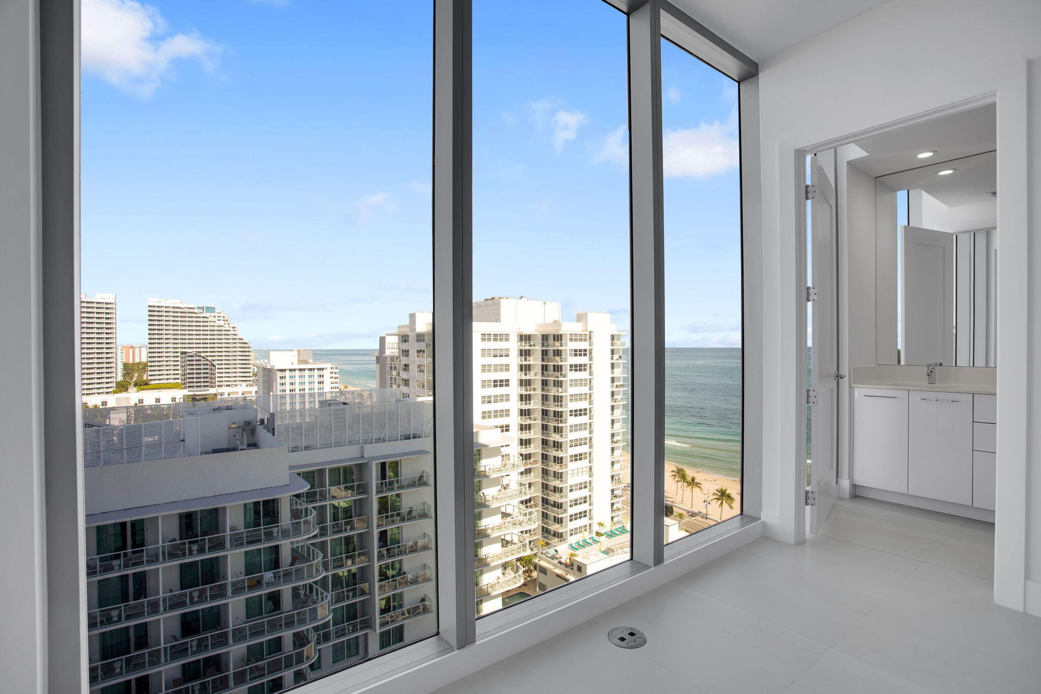 151 N Seabreeze #1204, Fort Lauderdale FL 33304
