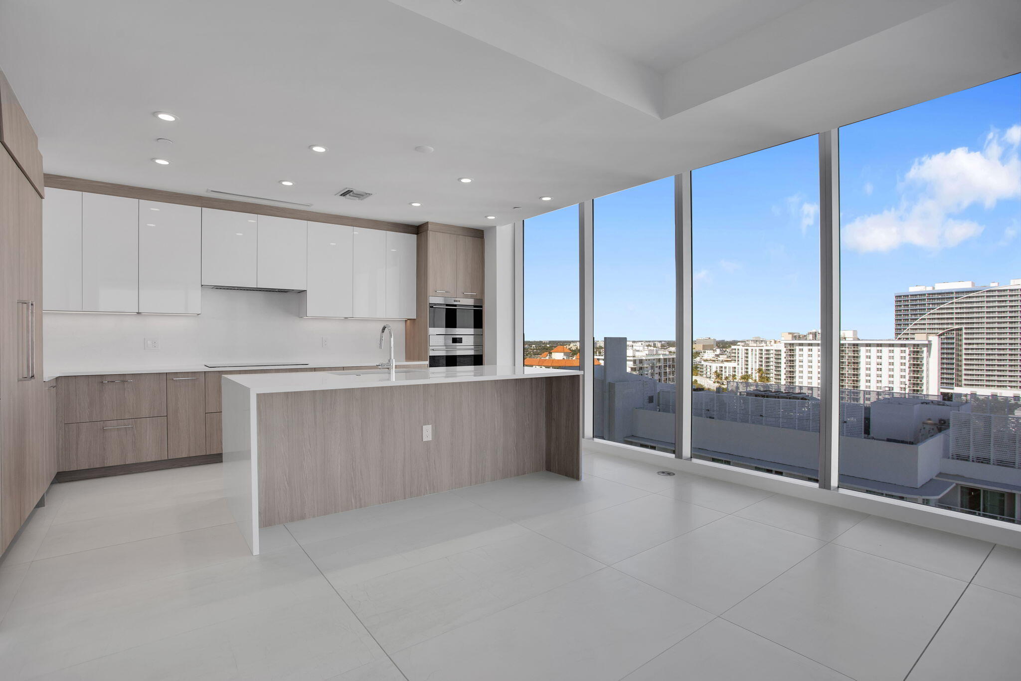 151 N Seabreeze #1204, Fort Lauderdale FL 33304