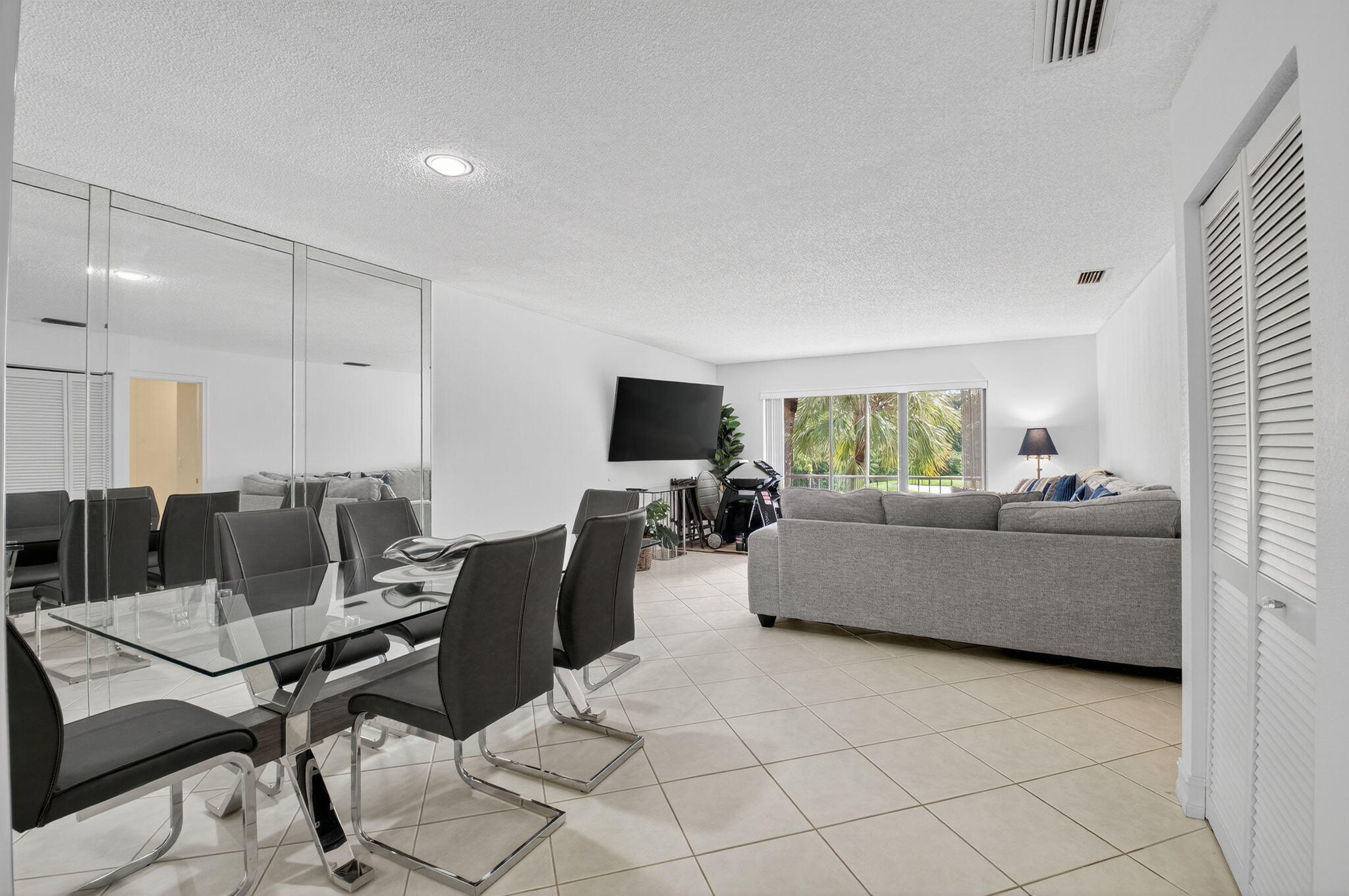 21988 Cypress #43f, Boca Raton FL 33433