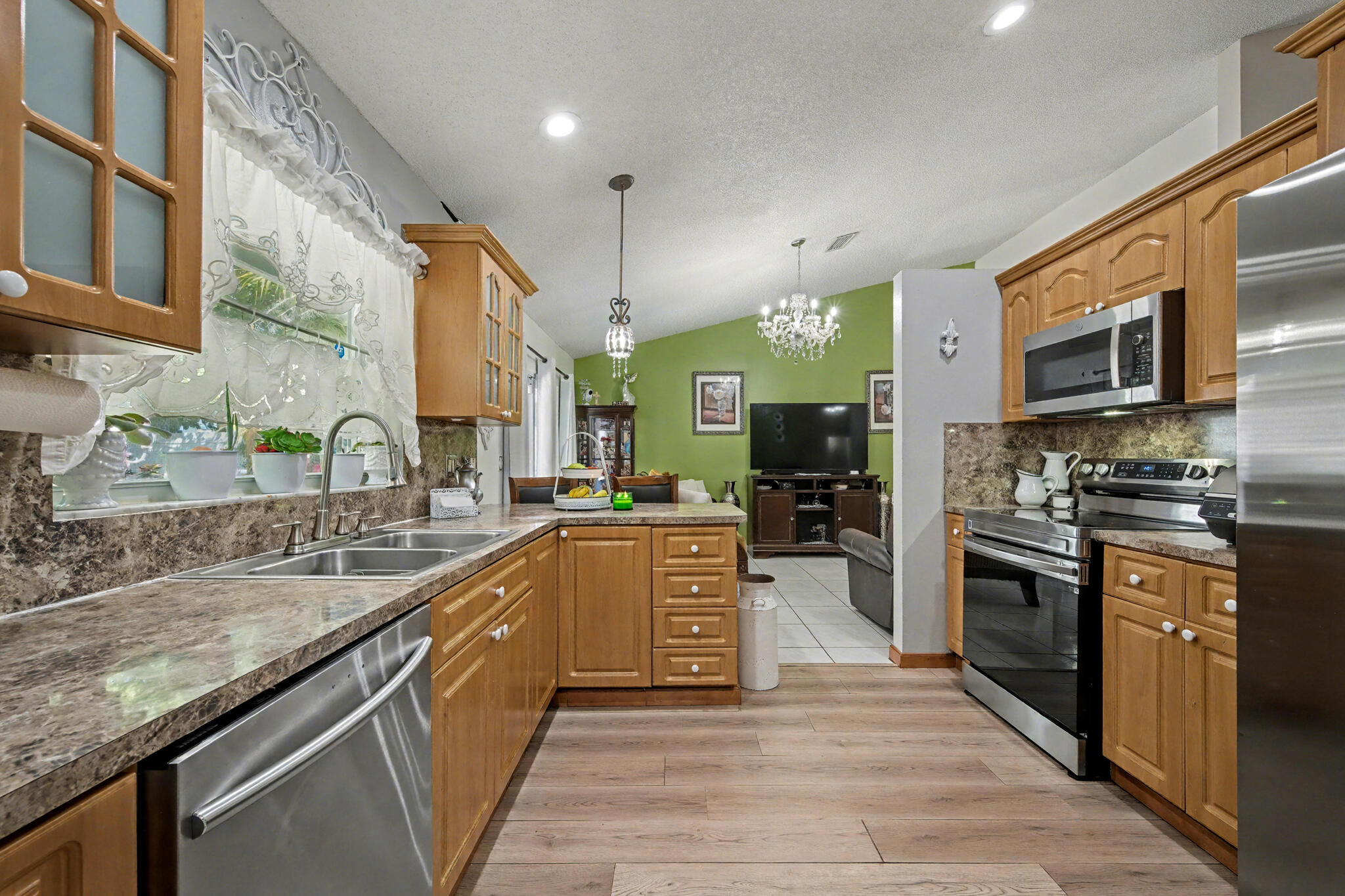 1340 SW 75th, North Lauderdale FL 33068
