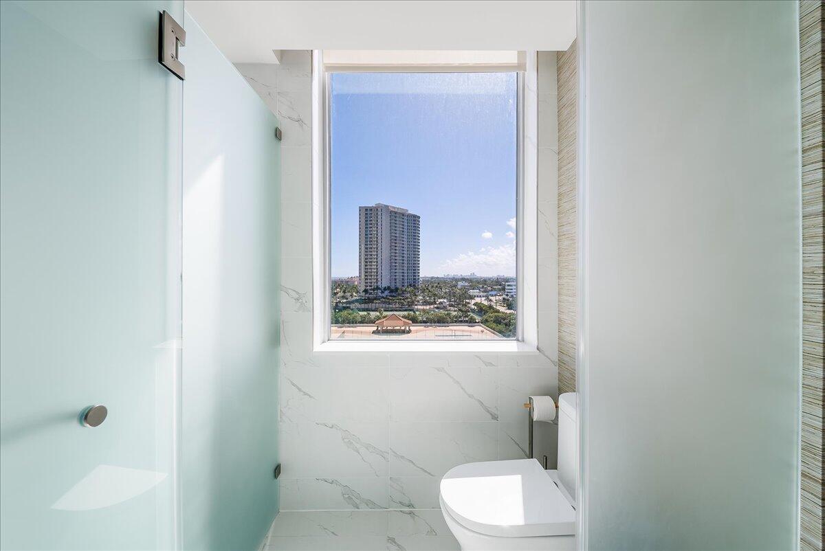 3100 N Ocean #P-905, Riviera Beach FL 33404