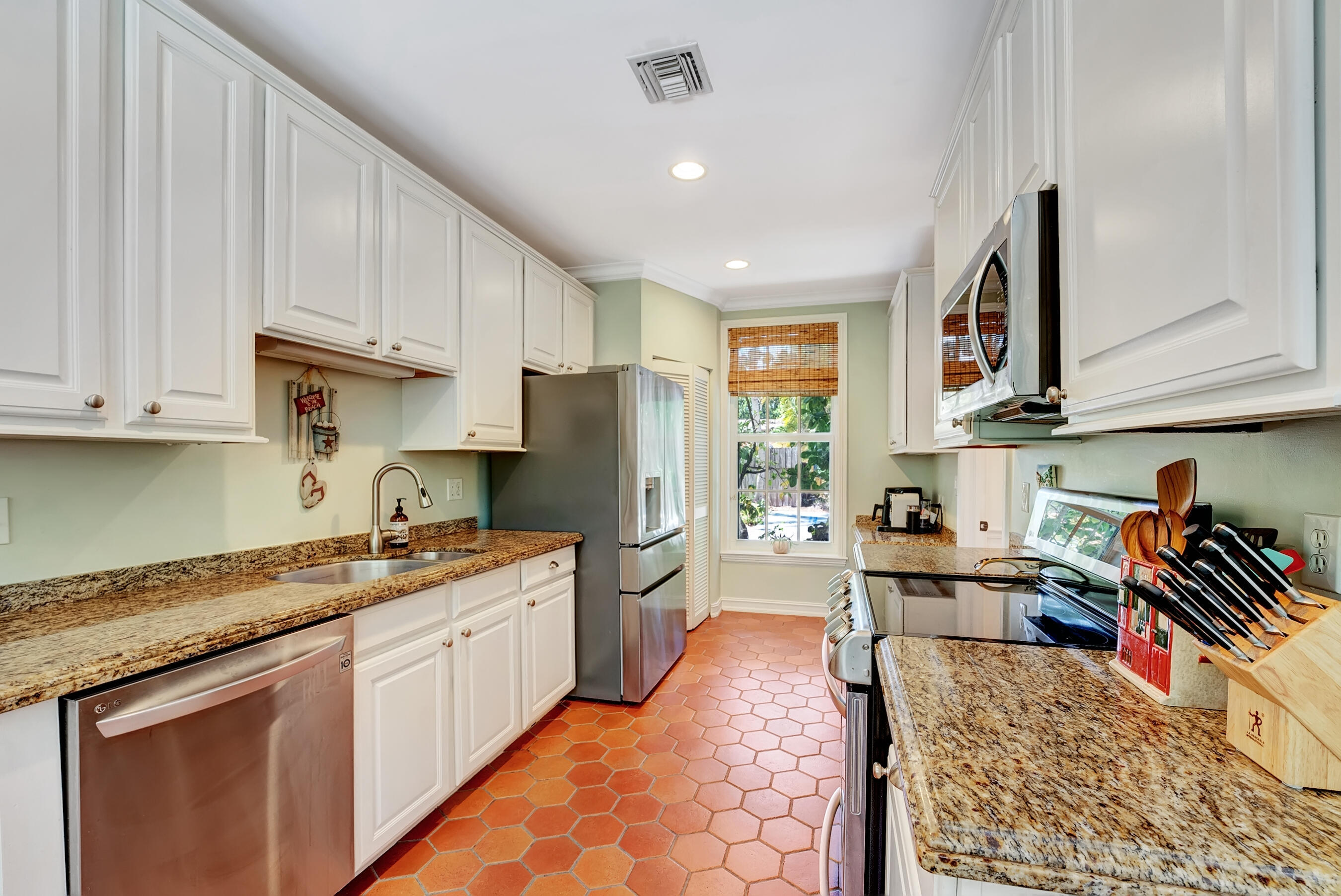 306 N Swinton Avenue, Delray Beach FL 33444