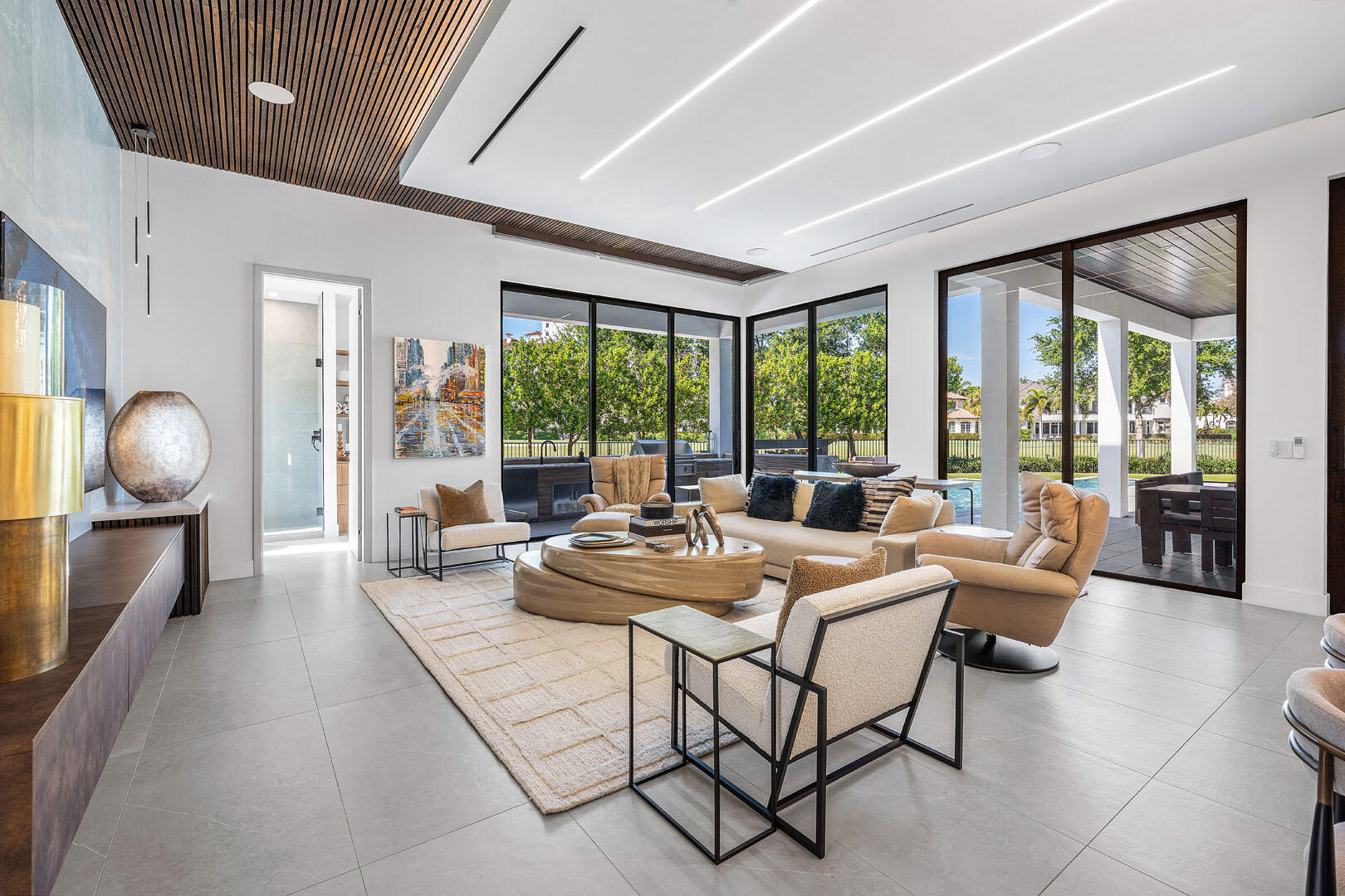 117 Thatch Palm, Boca Raton FL 33432