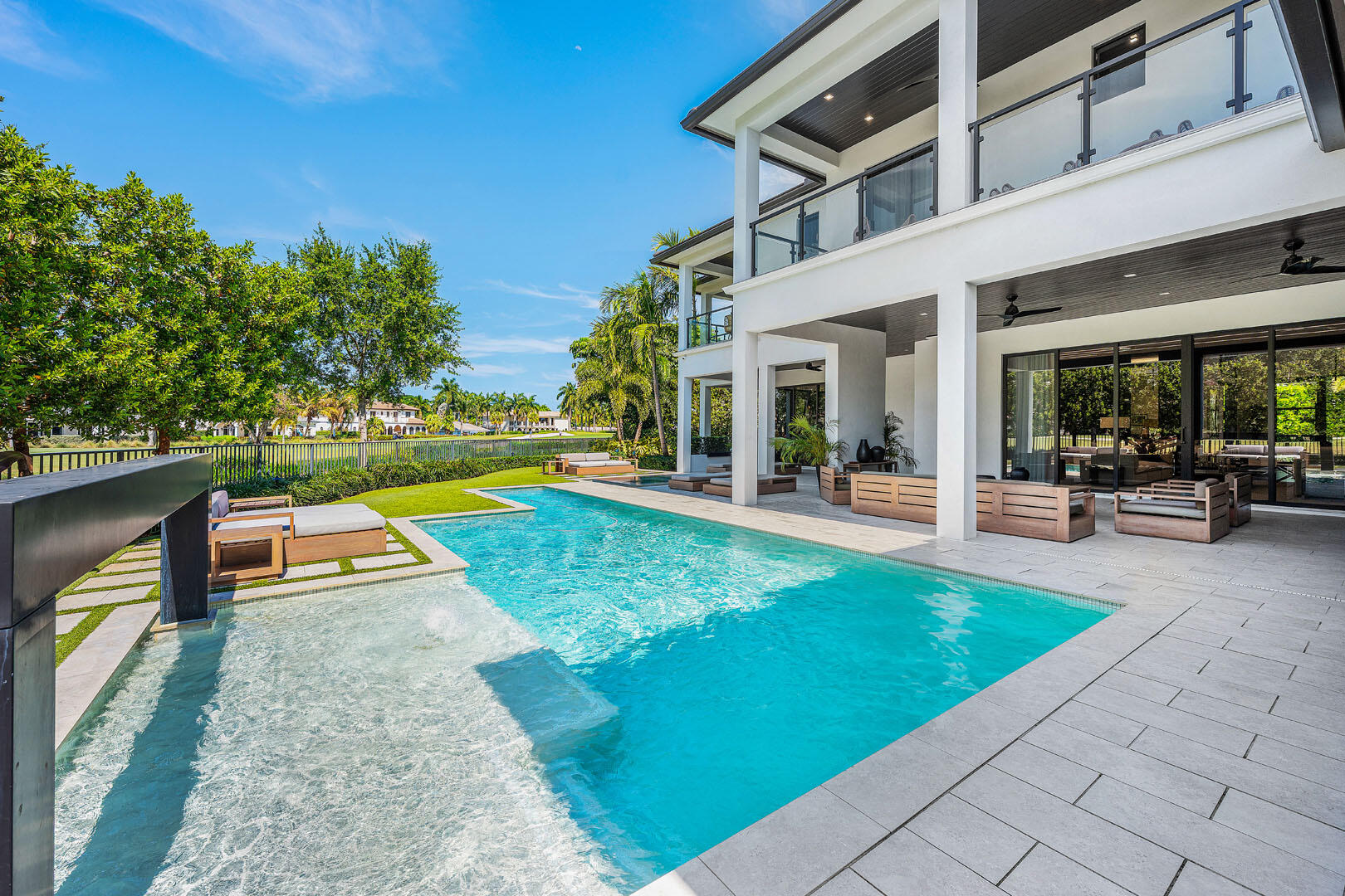 117 Thatch Palm, Boca Raton FL 33432