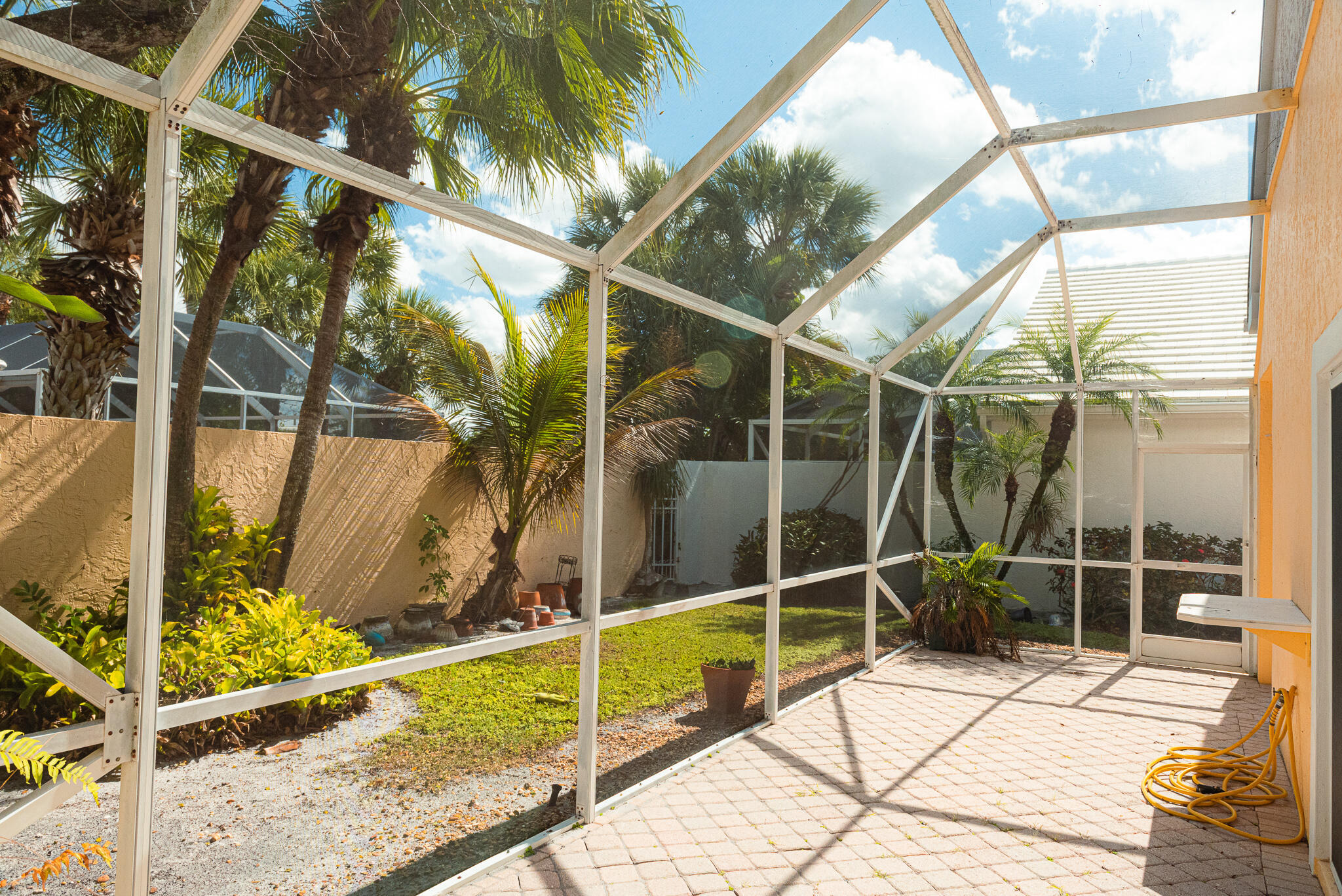 1100 Lytham, West Palm Beach FL 33411