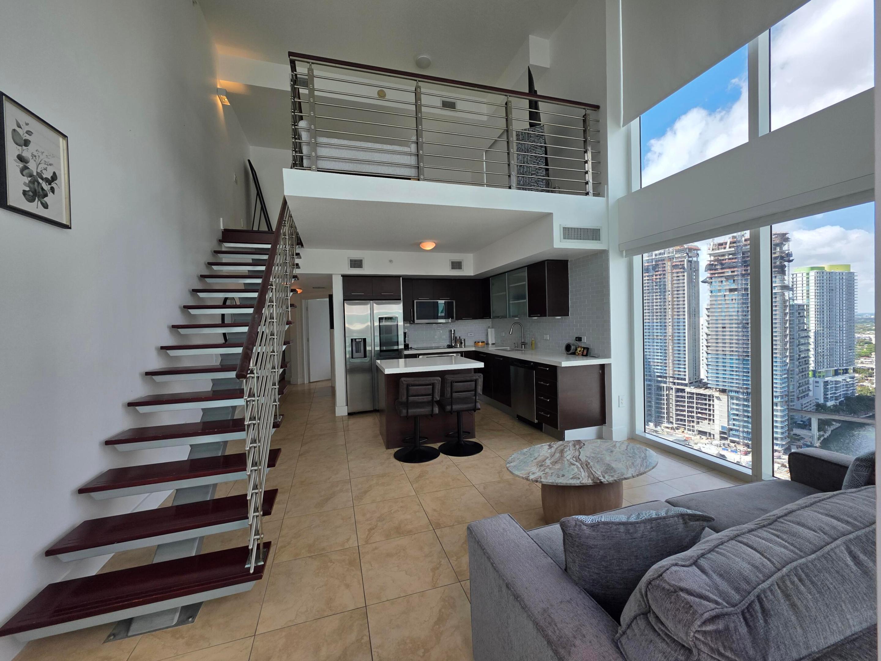 41 SE 5th #1917, Miami FL 33131
